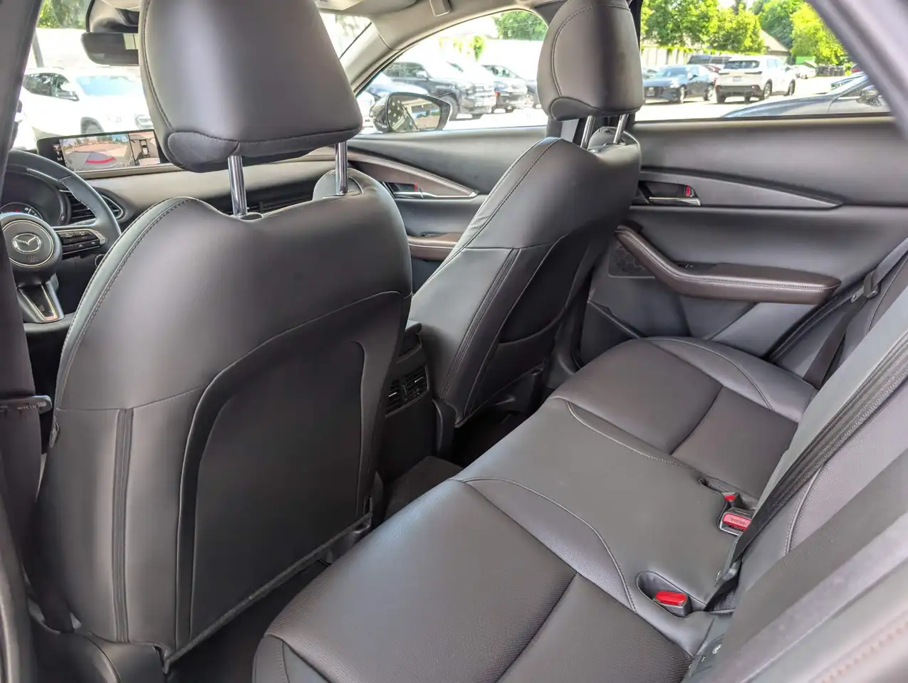 Mazda CX-30 photo Mazda CX-30