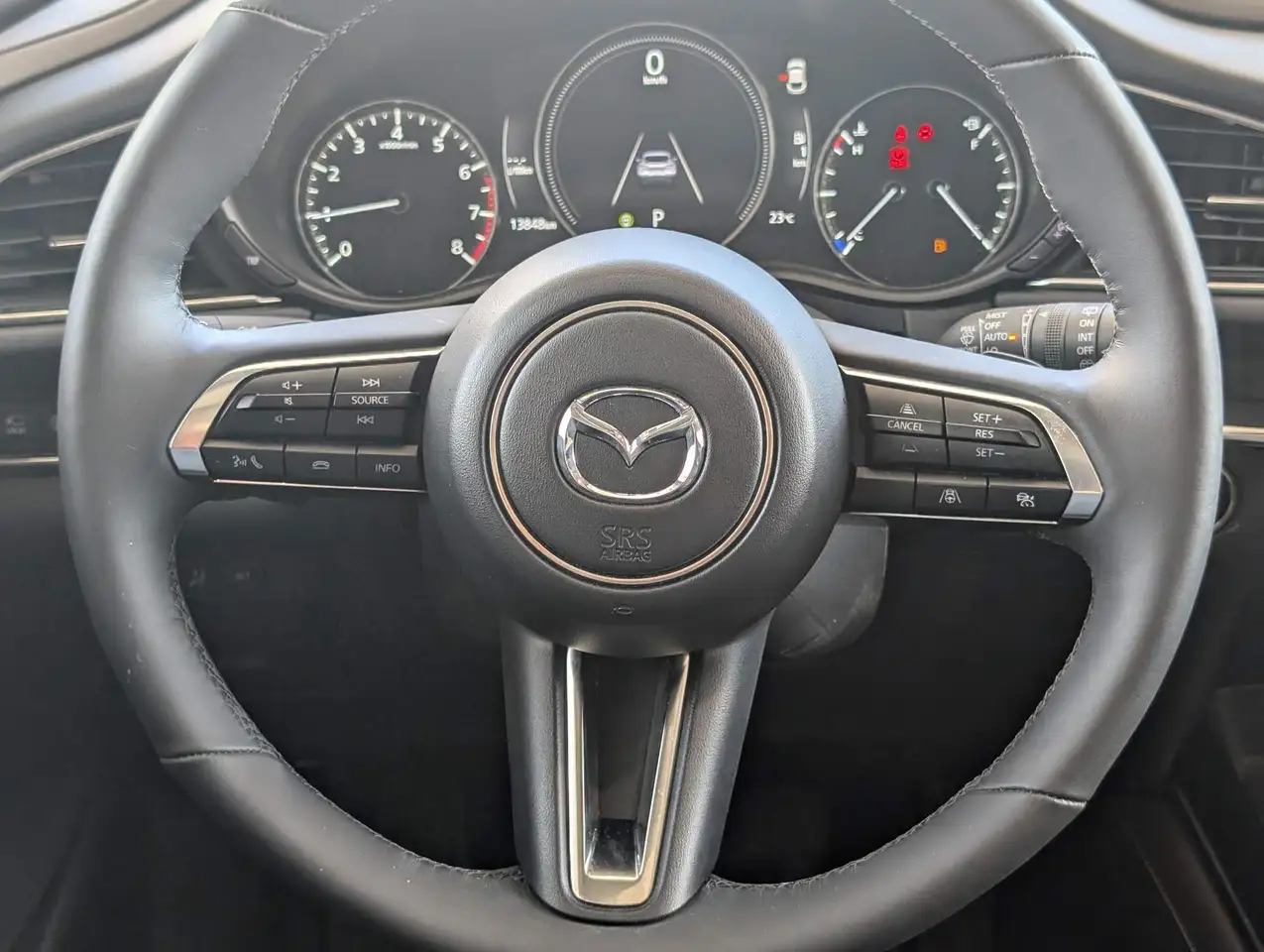 Mazda CX-30 photo Mazda CX-30