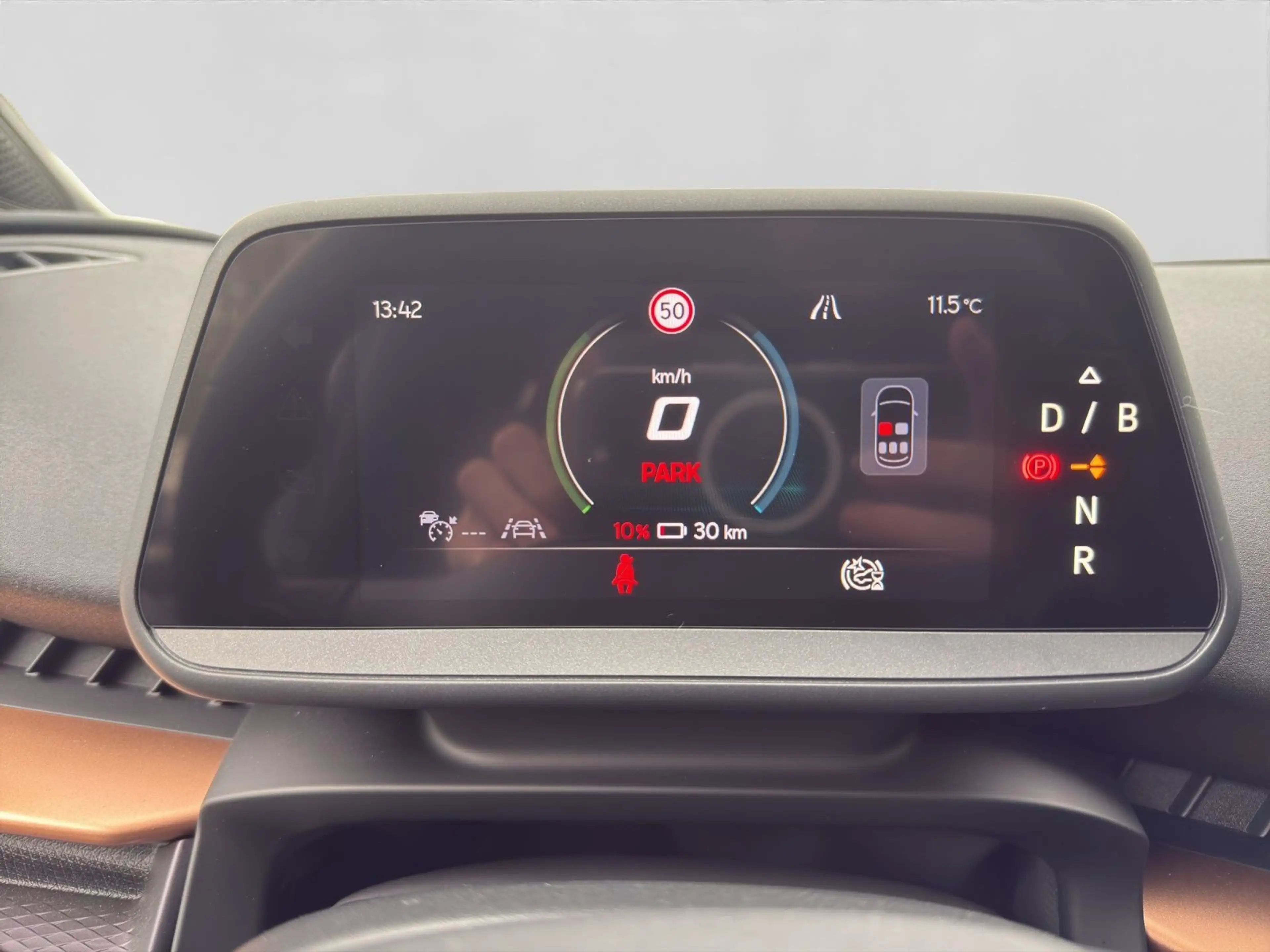 CUPRA Tavascan Endurance SIDE-ASSIST W-PUMPE MATRIX PA — photo 10