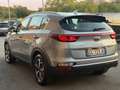 Kia Sportage 1.6 CRDI 136 CV 2WD Mild Hybrid Business Class Gris - thumbnail 4