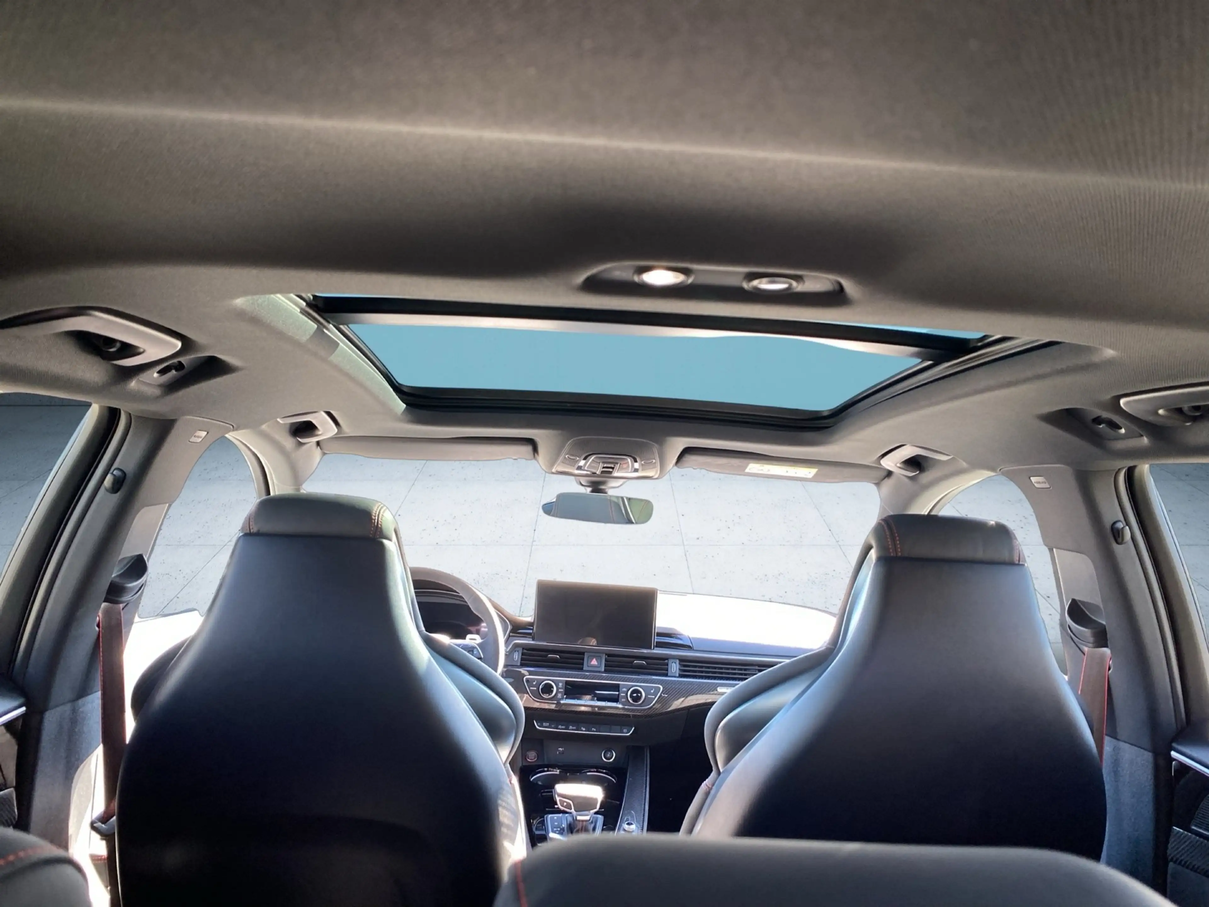 Audi RS4 RS 4 Avant tiptr. Vmax280 HUD PANO Matrix 360 — photo 14