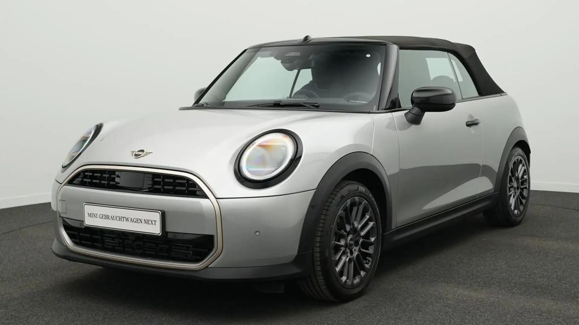 MINI Cooper C Cabrio Favoured Trim Grau - 1