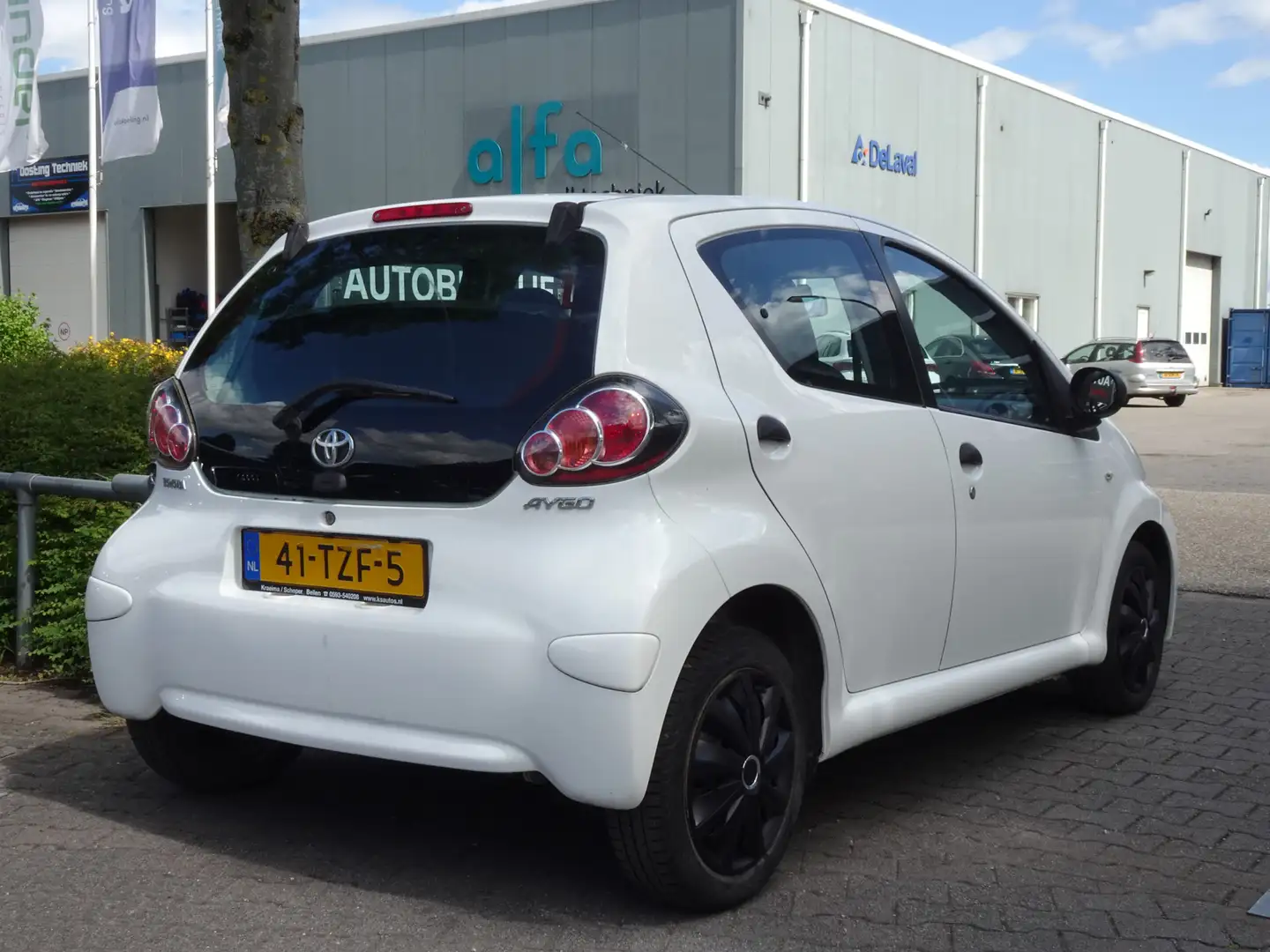 Toyota Aygo 1.0 VVT-i Access Blanc - 2