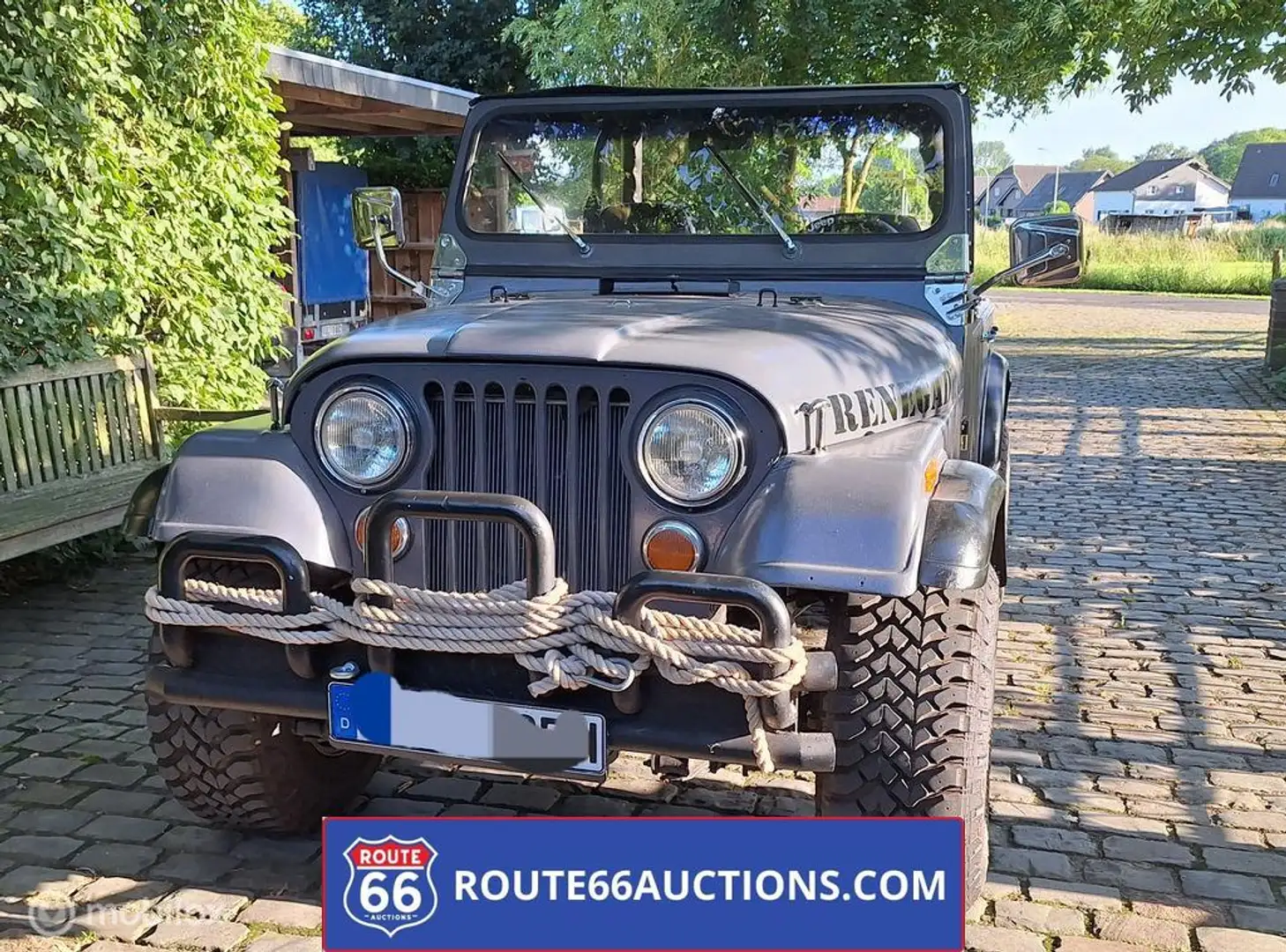 Jeep CJ-7 Чорний - 2