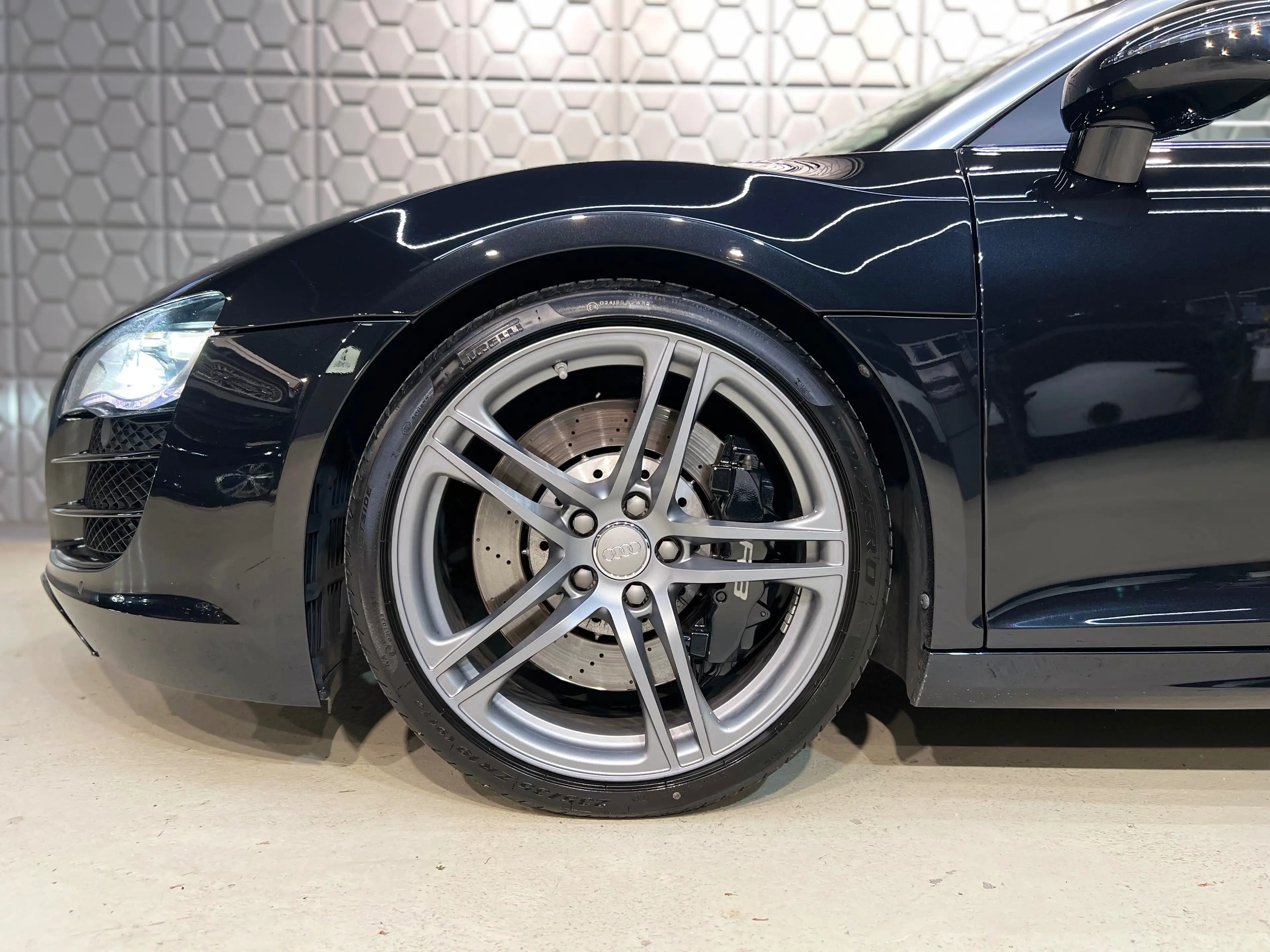 Audi R8 Spyder 5.2 FSI quattro R-tronic**RFK*BANG&OLUFSEN* — photo 15