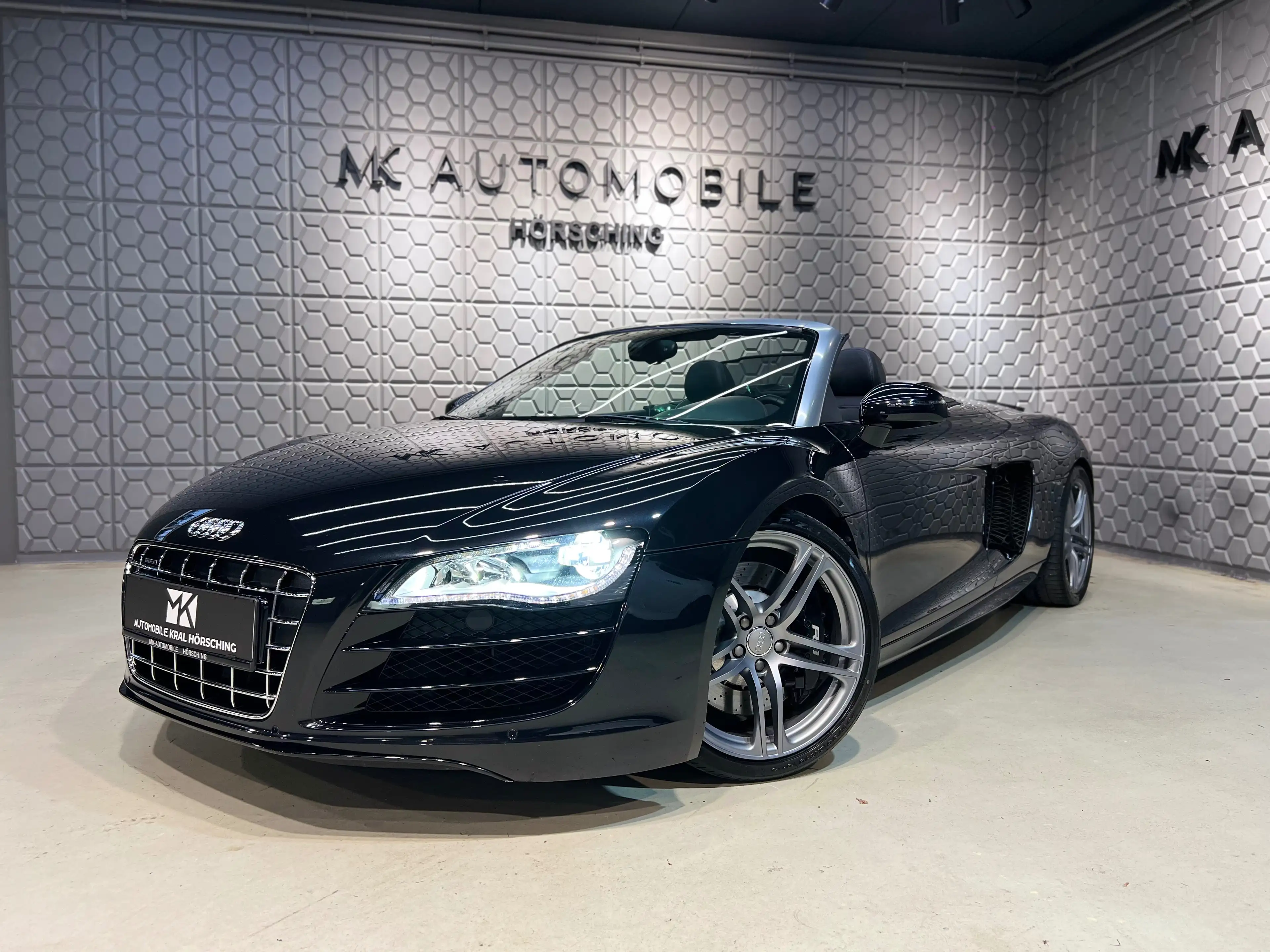 Audi R8 Spyder 5.2 FSI quattro R-tronic**RFK*BANG&OLUFSEN* — photo 2