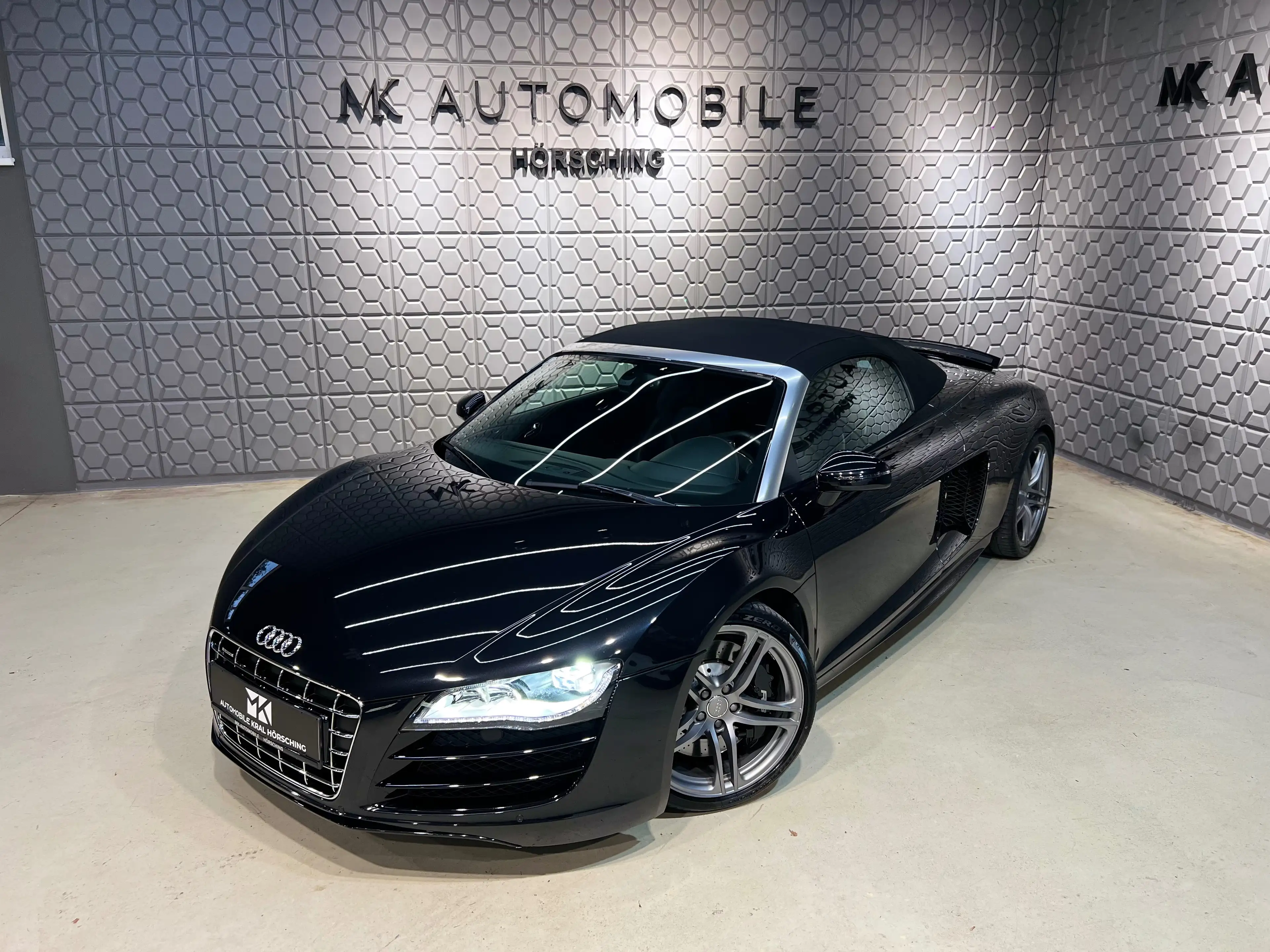 Audi R8 Spyder 5.2 FSI quattro R-tronic**RFK*BANG&OLUFSEN* — photo 9
