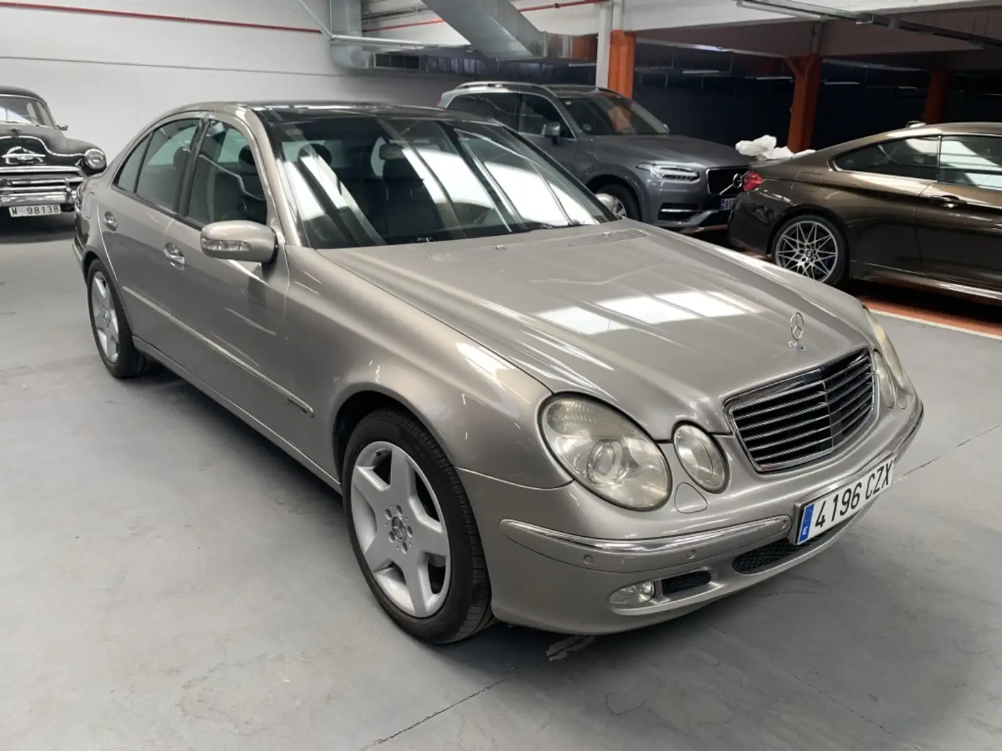 Mercedes-Benz E 320 CDI Gris - 2