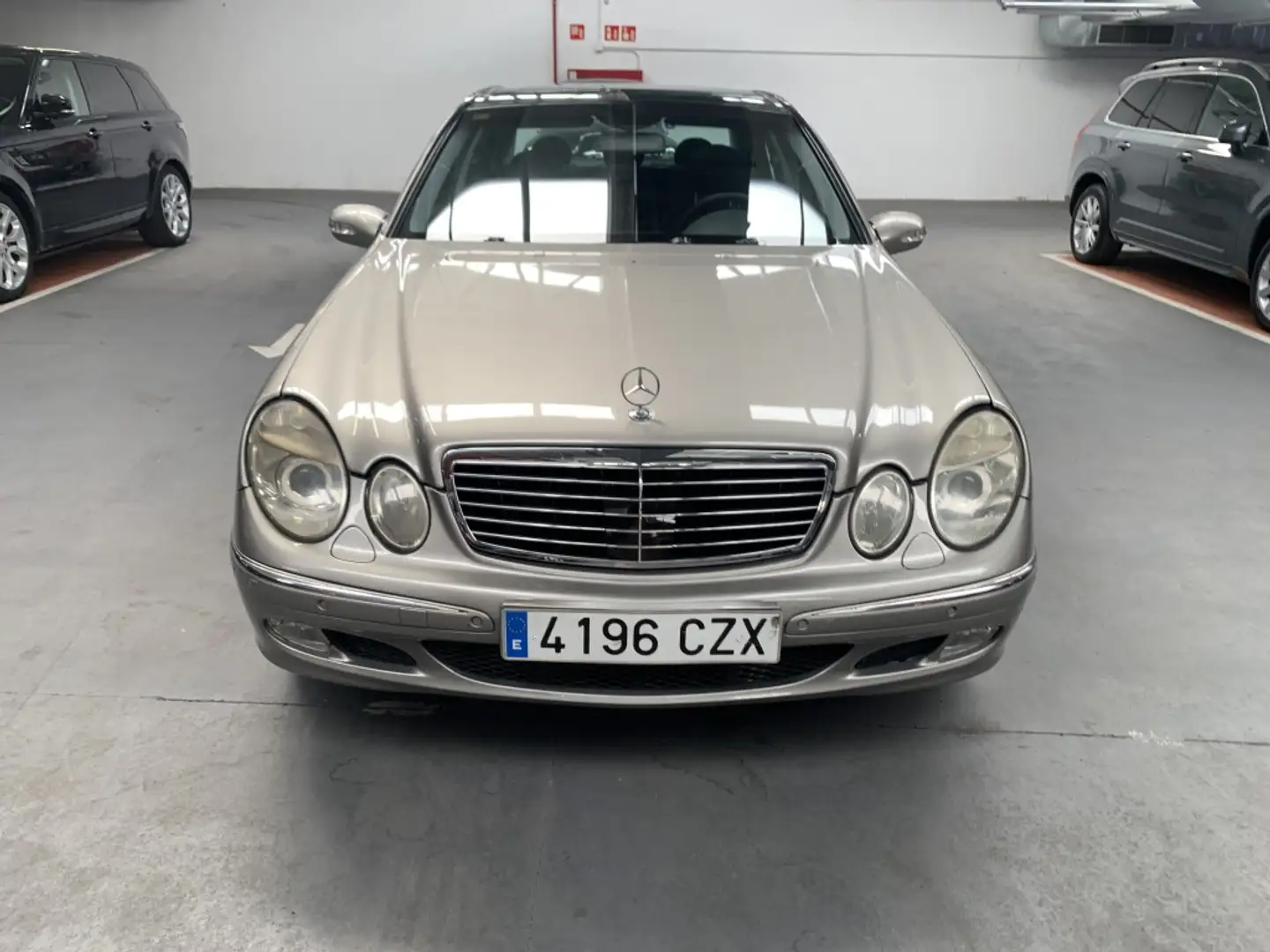 Mercedes-Benz E 320 CDI Gris - 1