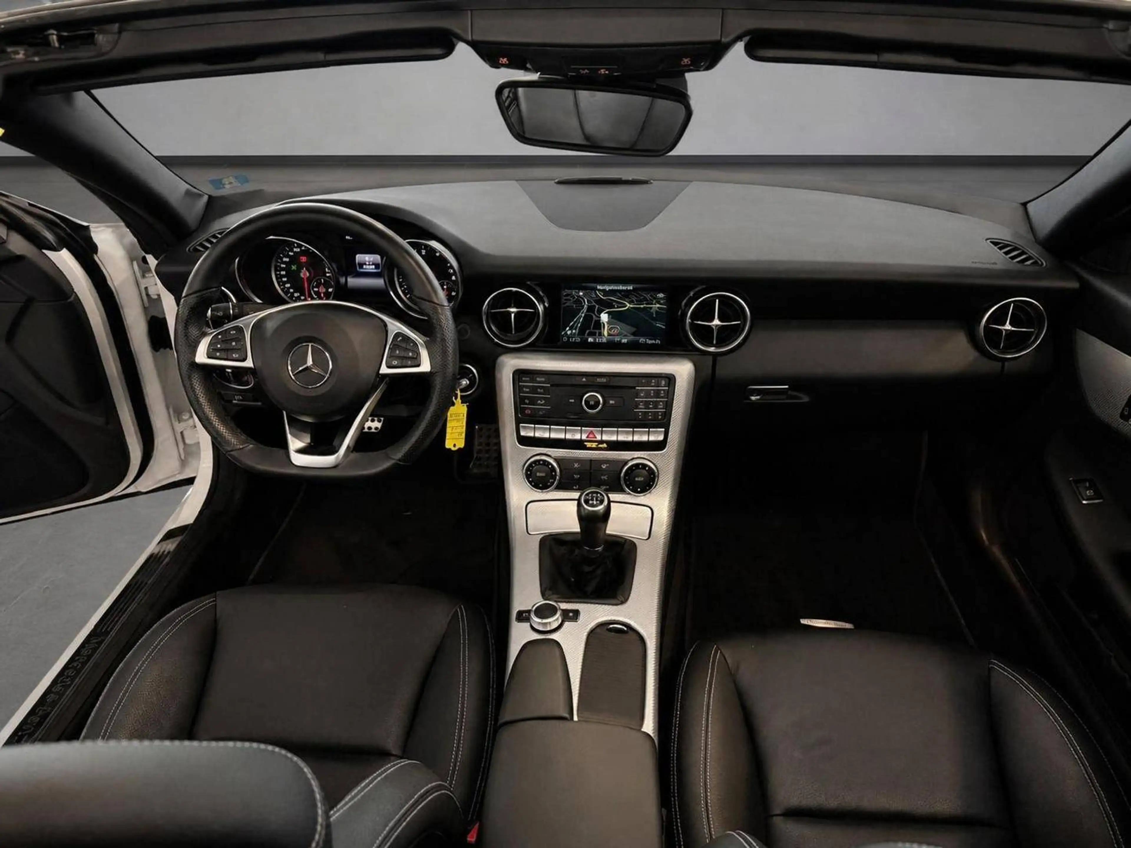 Mercedes-Benz SLC 180 SLC 180 — photo 15