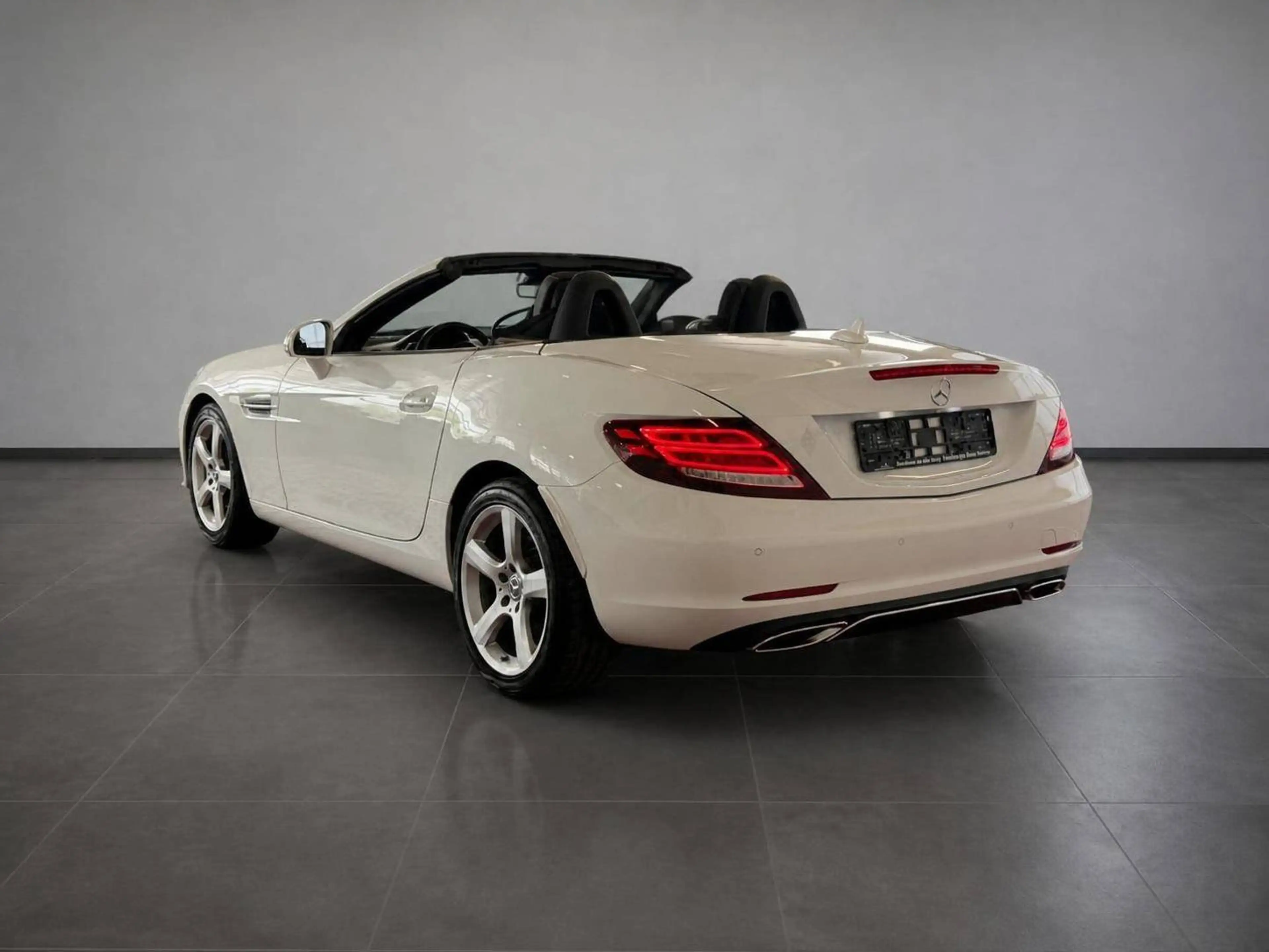 Mercedes-Benz SLC 180 SLC 180 — photo 10