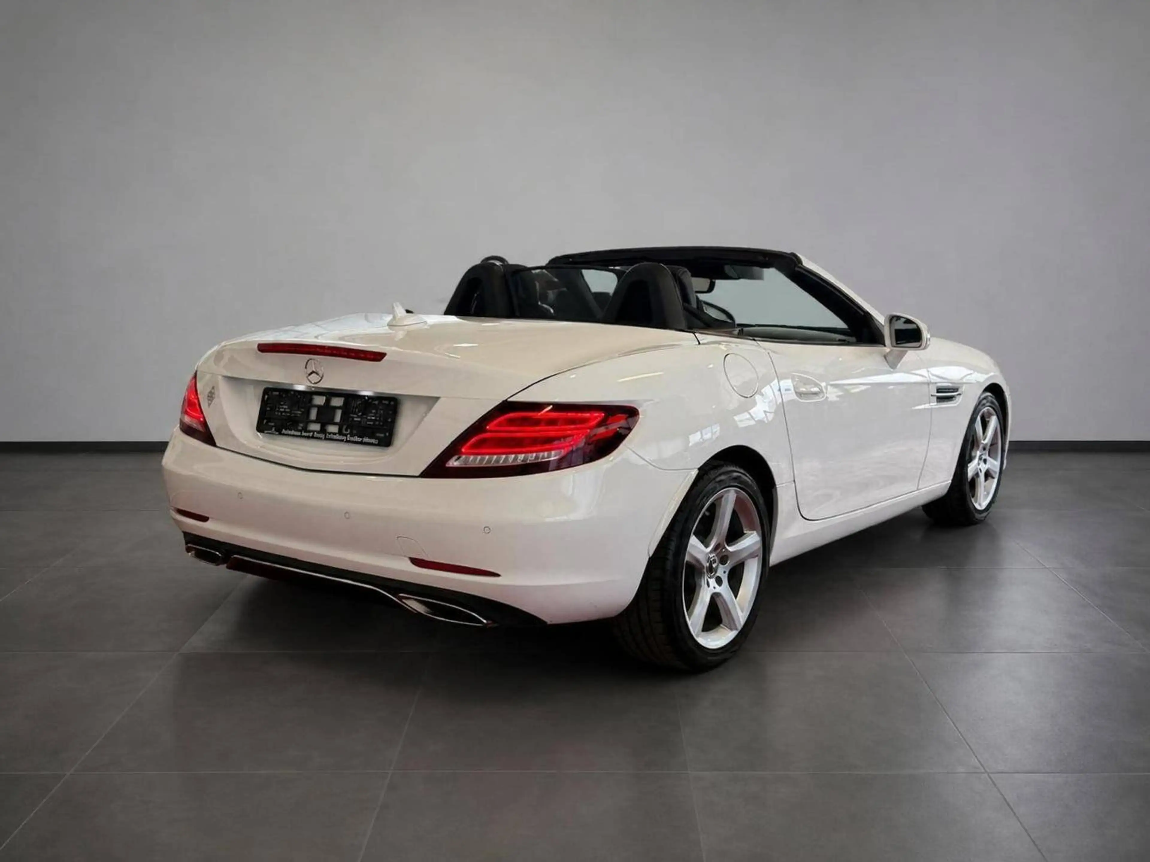 Mercedes-Benz SLC 180 SLC 180 — photo 12