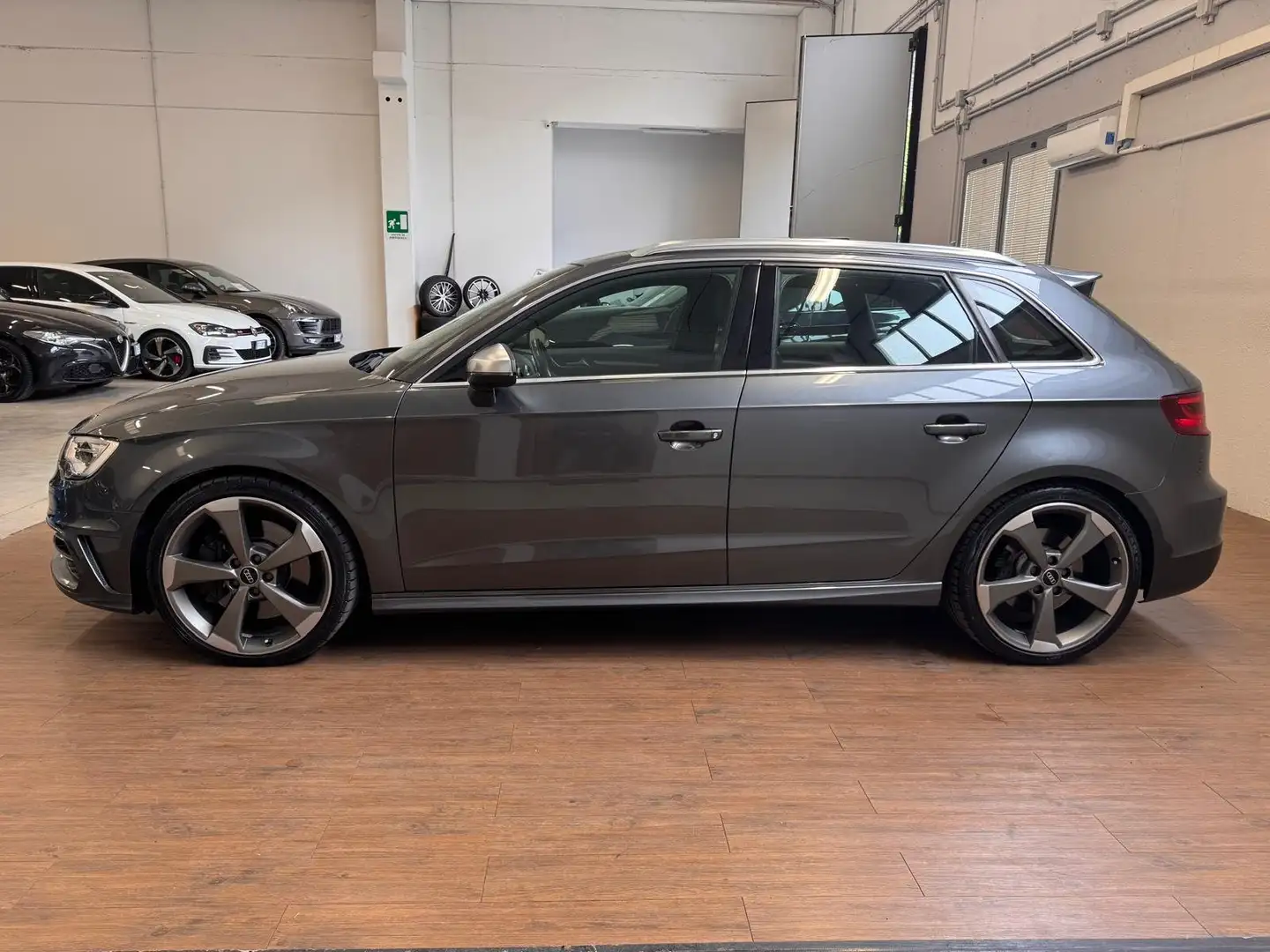 Audi S3 Sportback 2.0 tfsi 300cv quattro s-tronic 6000KM Grigio - 2