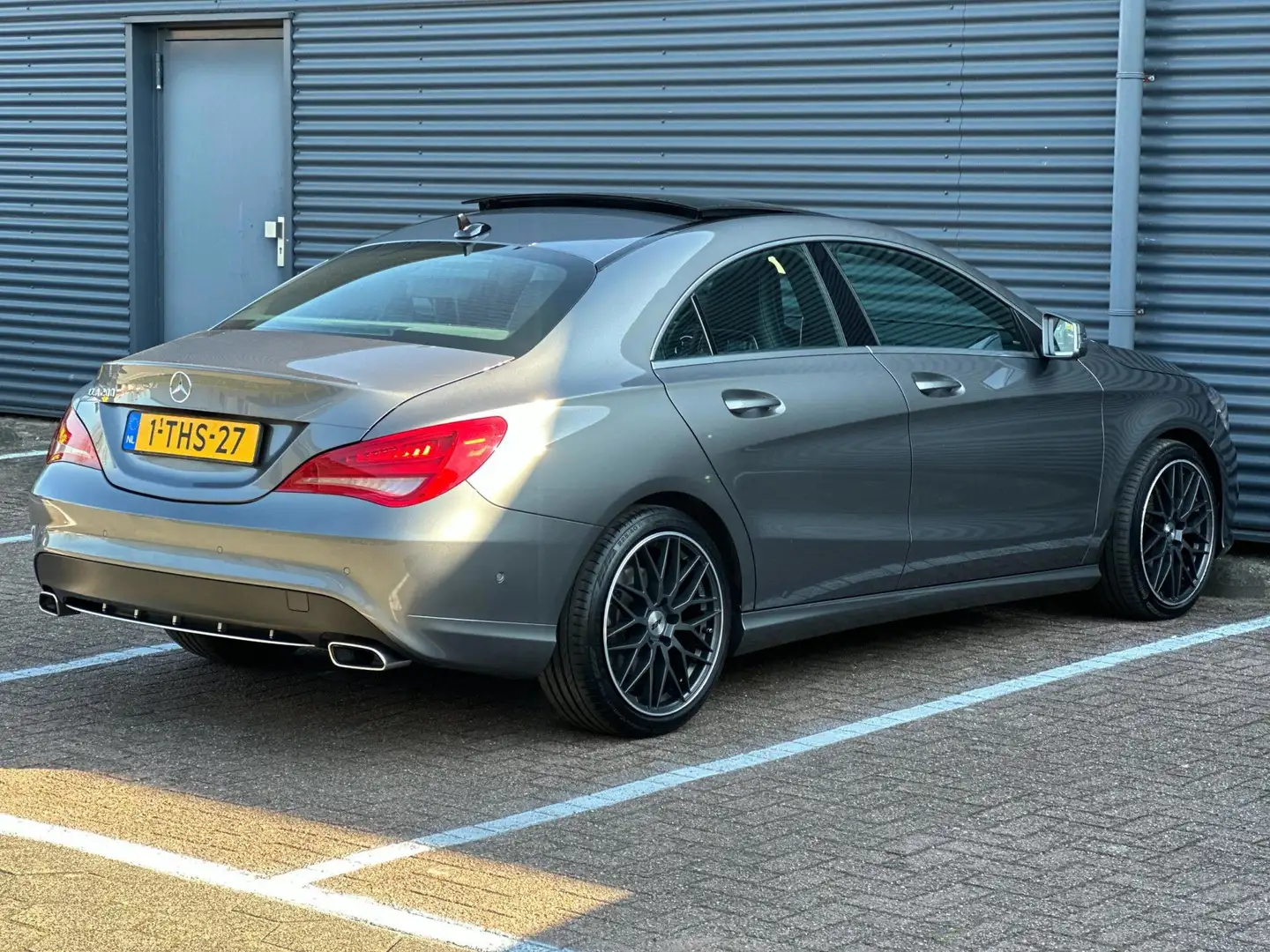 Mercedes-Benz CLA 200 |Pano|Nav|Cruise|Airco|PDC|NAP Grijs - 2