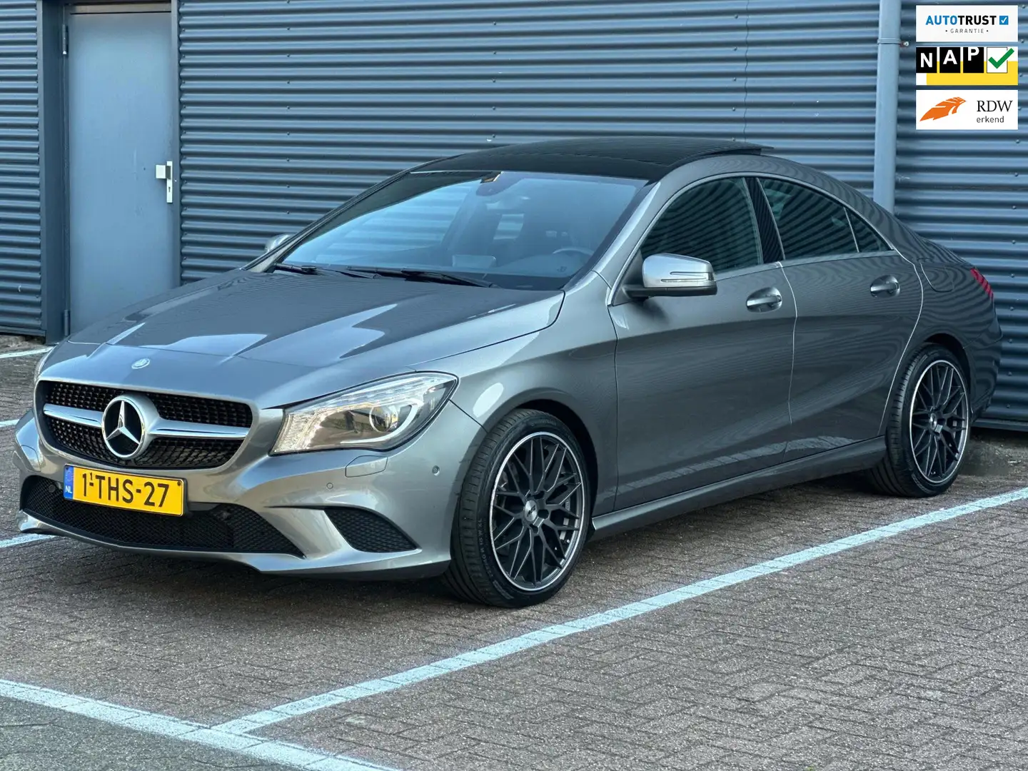 Mercedes-Benz CLA 200 |Pano|Nav|Cruise|Airco|PDC|NAP Grijs - 1