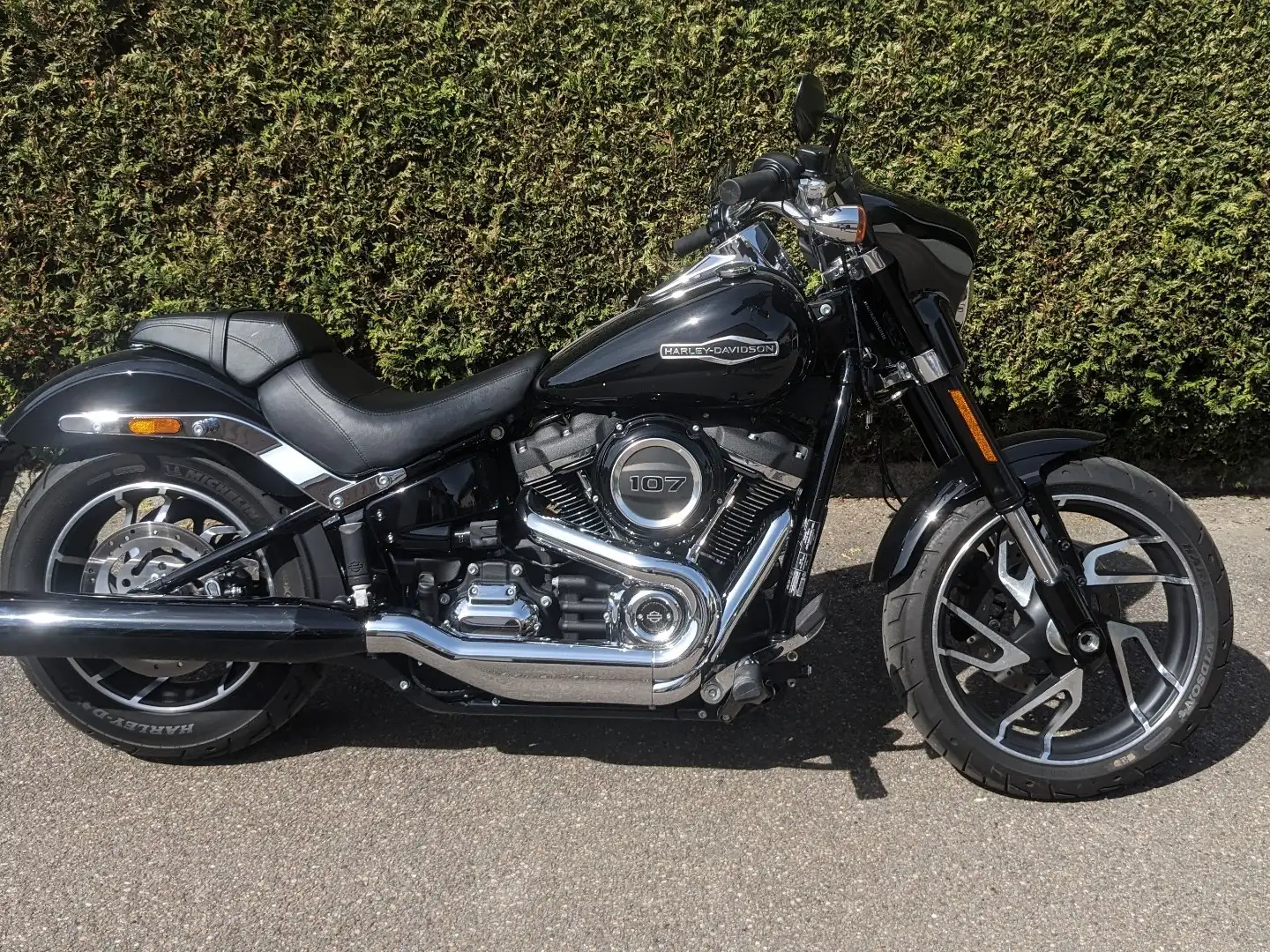 Harley-Davidson Sport Glide Чорний - 2