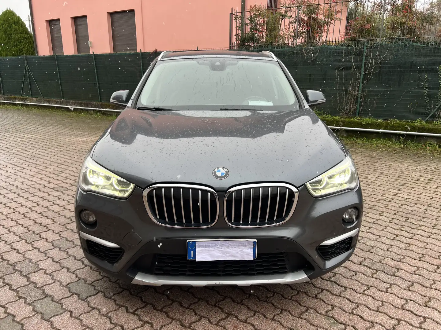 BMW X1 xdrive18d xLine auto Grigio - 2