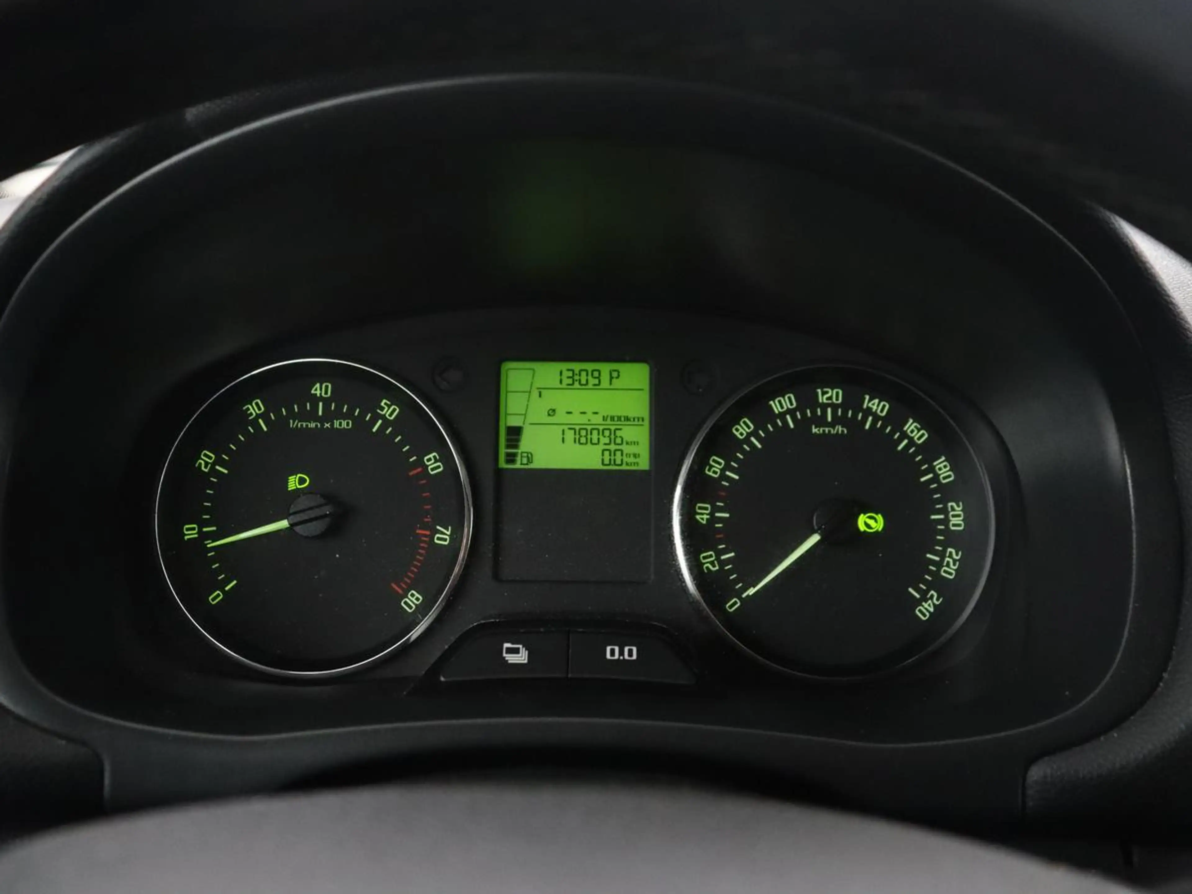 Skoda Fabia Combi 1.2 TSI Tour | Cruise control | Airco | Trek — photo 18