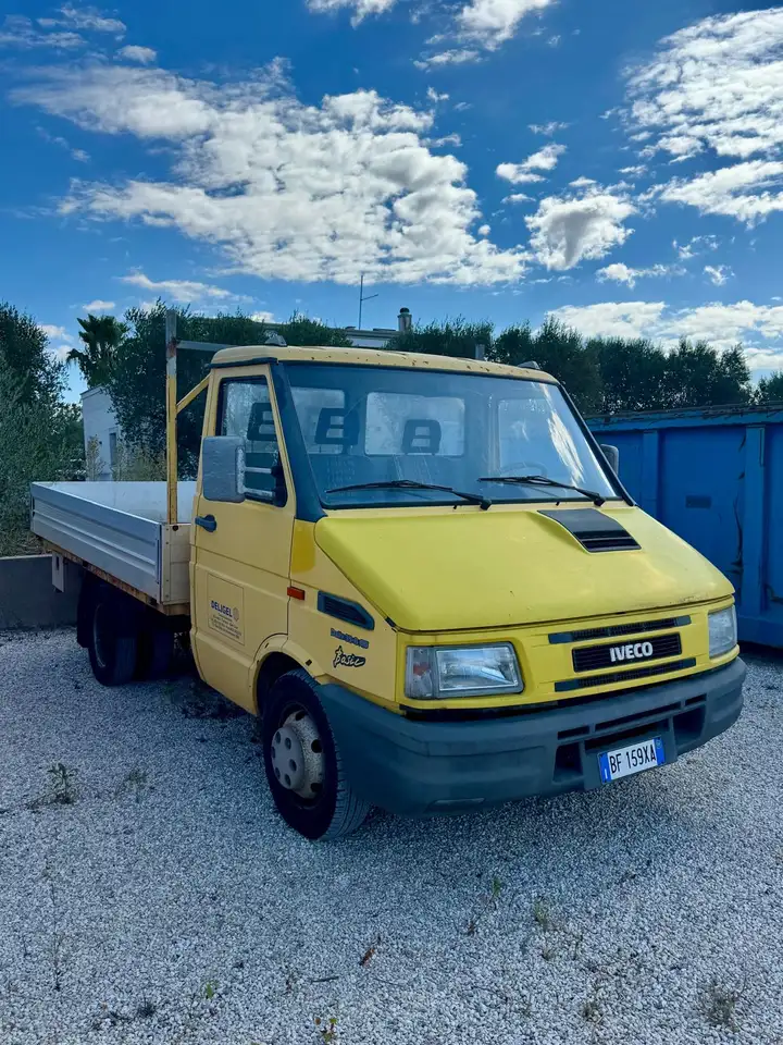 Iveco Daily 35-8 BASIC MARCIANTE MA VA IN EBOLLIZIONE, foto 3