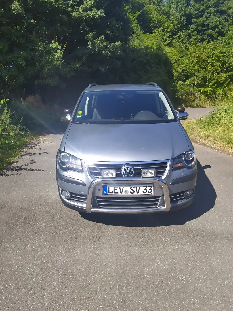 Volkswagen Touran 1.9 TDI DPF Cross 7 Sitzer. - 2