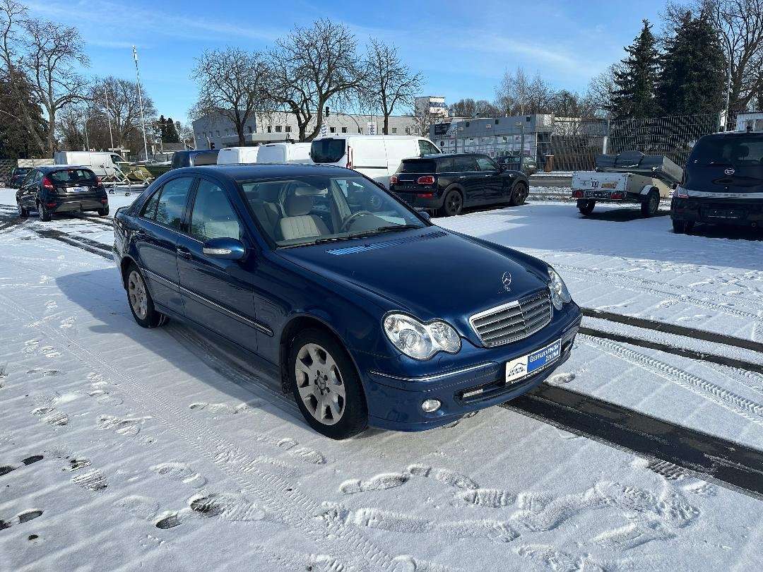 Second hand Mercedes Benz C-Class 200