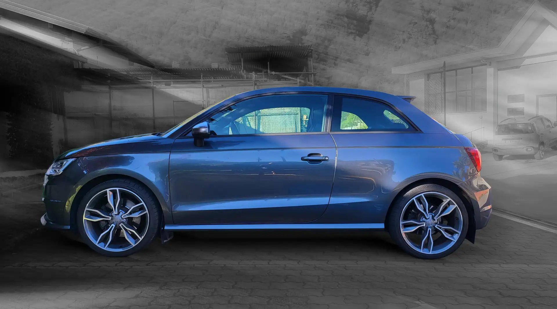 Audi S1 A1 I 2015 3p 2.0 tfsi quattro Šedá - 2