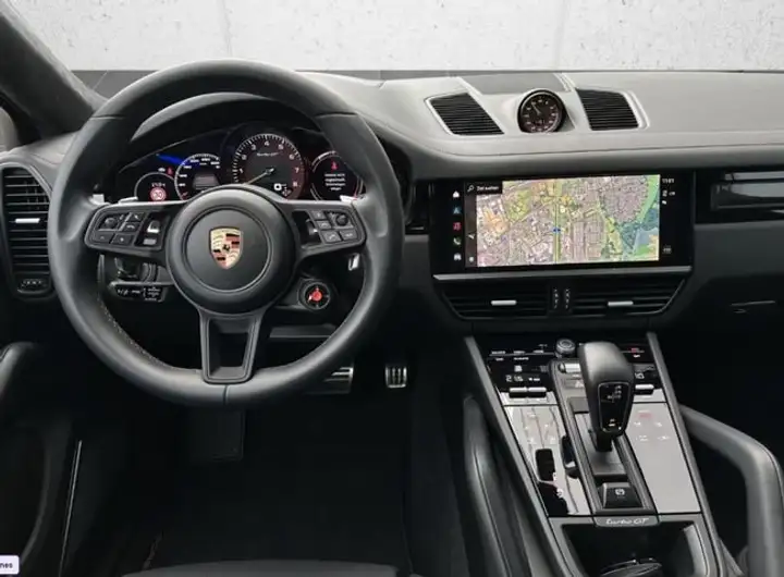 Porsche Cayenne 2023, foto 9