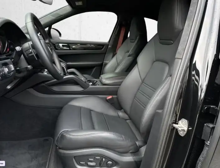 Porsche Cayenne 2023, foto 19
