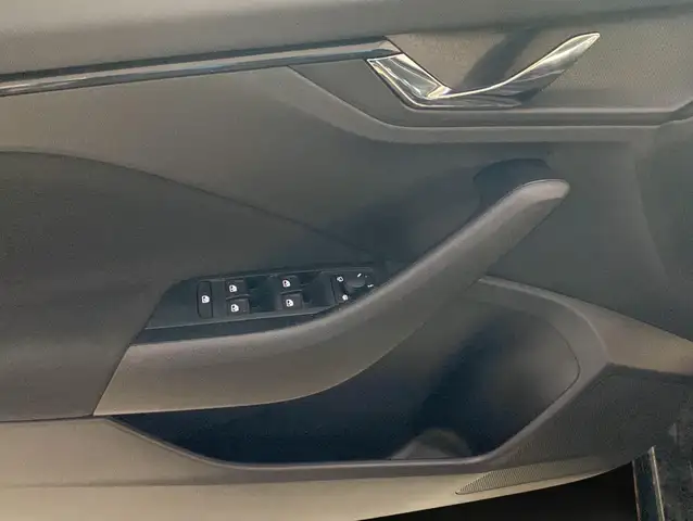 Skoda Scala view 4