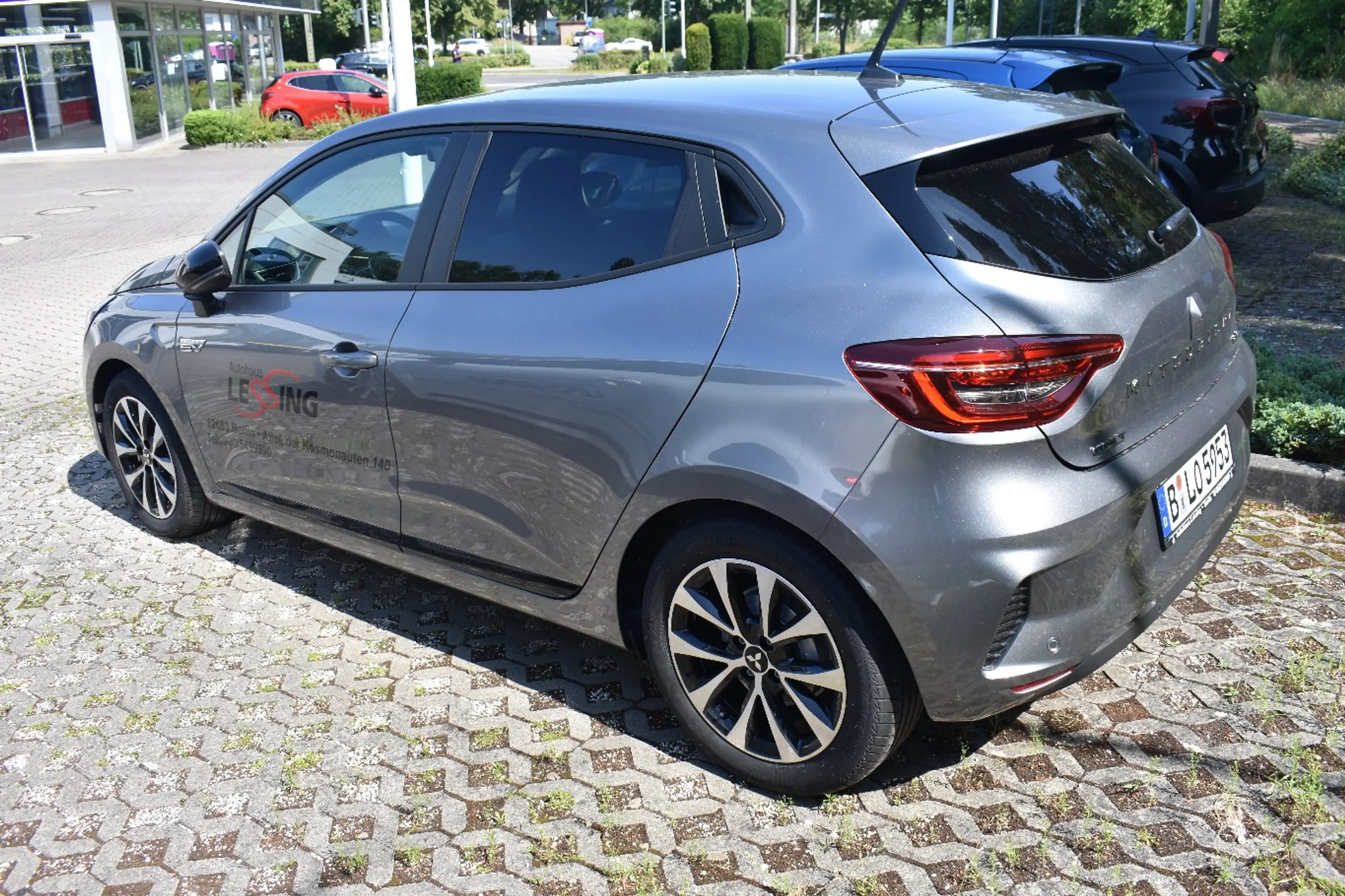 Mitsubishi Colt PLUS 1.6 Hybrid, A/T,LED,Sitzhzg — photo 3
