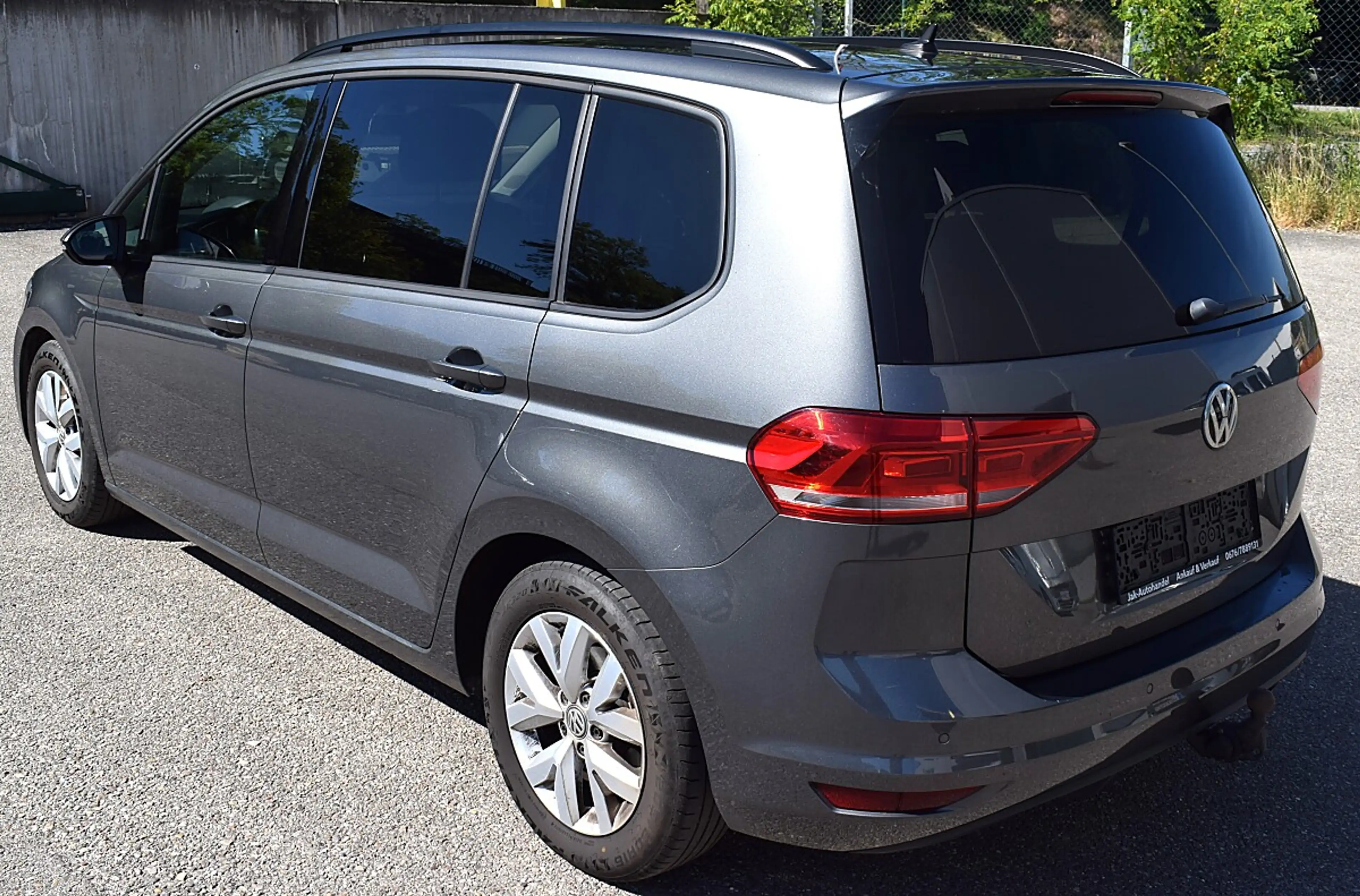 Volkswagen Touran Sky 1,6 SCR TDI 7 Sitze — photo 7