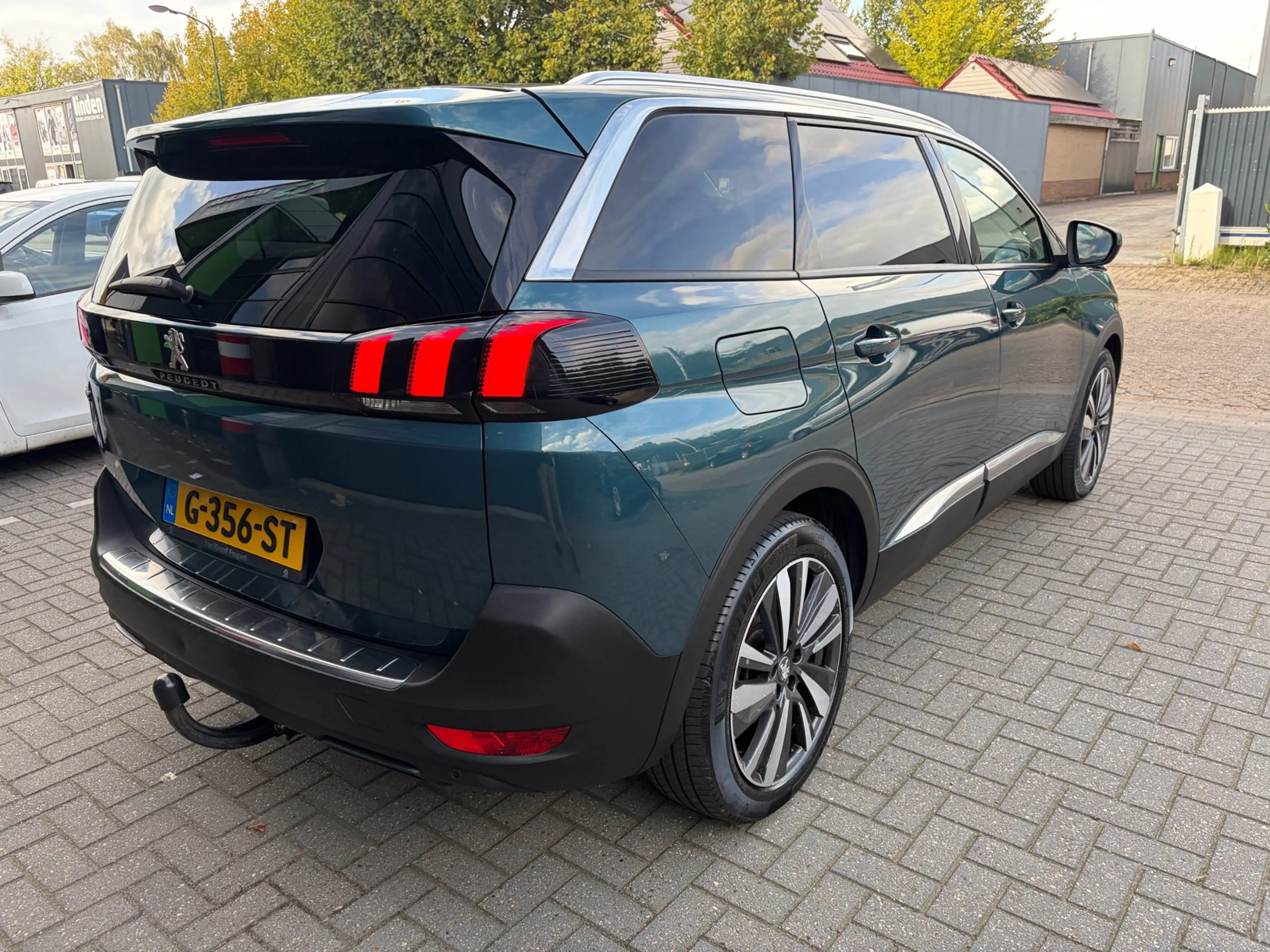 Peugeot 5008 1.2 PureTech Blue Lease Premium / 7-pers / Automaa — photo 7