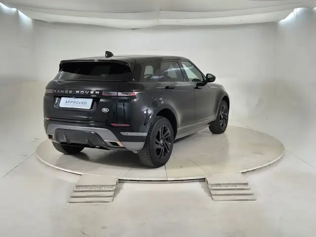 Land Rover Range Rover Evoque view 2