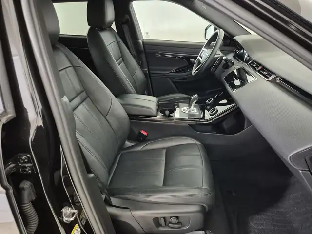 Land Rover Range Rover Evoque view 3