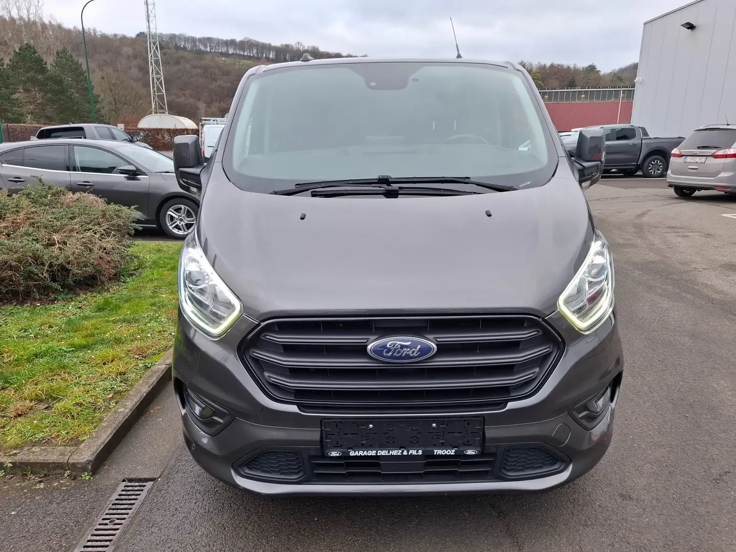 Ford Transit Custom 2.0 TDCi L1H1 Sport Multi S/S (EU6.2) Gris - 2