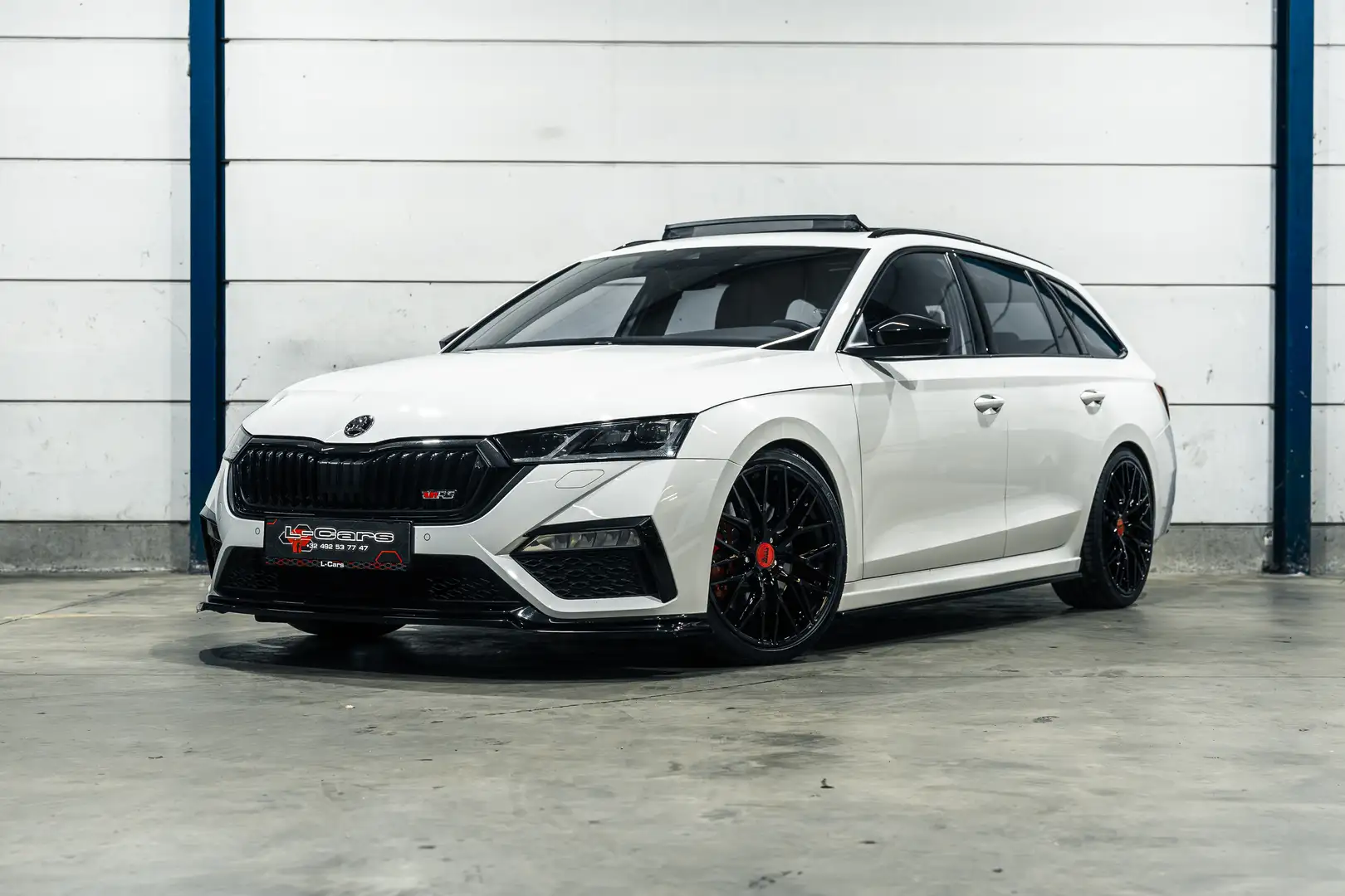 Skoda Octavia SW RS 2.0 TFSI DSG Pano/Canton/H&R Weiß - 1