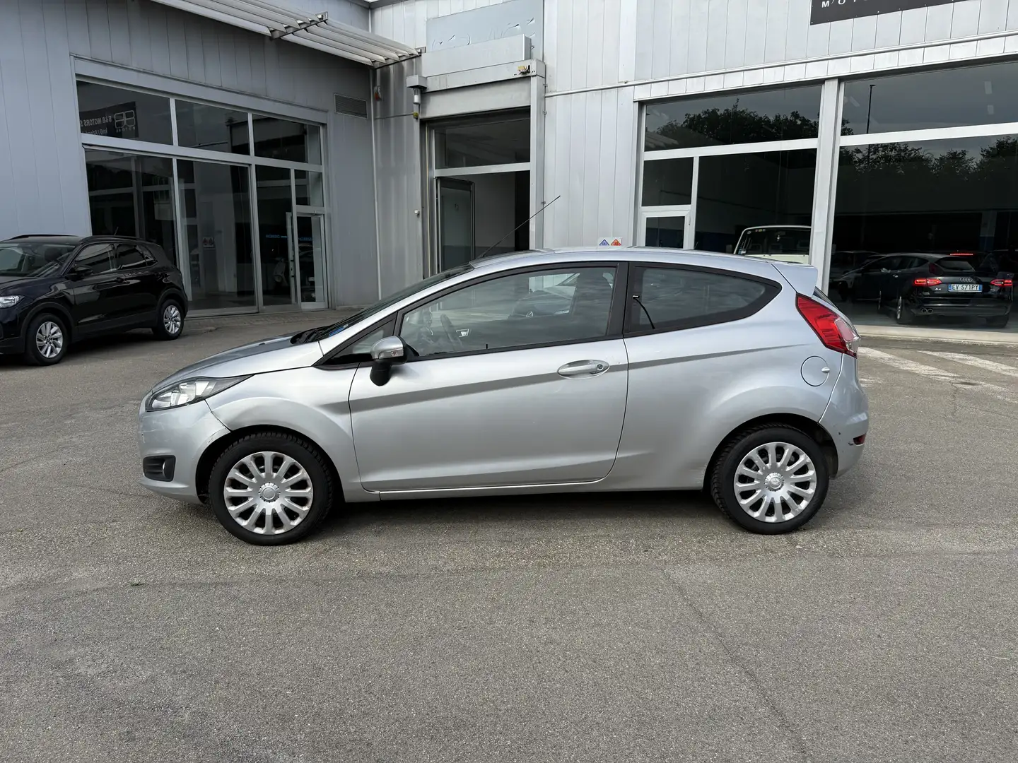 Ford Fiesta Fiesta VI 2013 3p 1.5 tdci Titanium 75cv Argento - 2