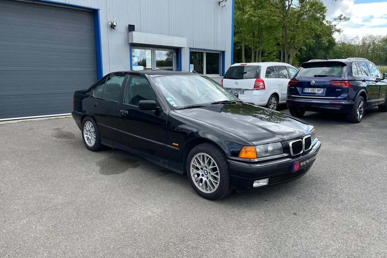 BMW 328i 328 I Worldline BERLINE E36 MANUELLE 3EME MAIN FRANCAISE CARNET 100% ORIGINE RARE GTIE 12 MOIS, foto 4
