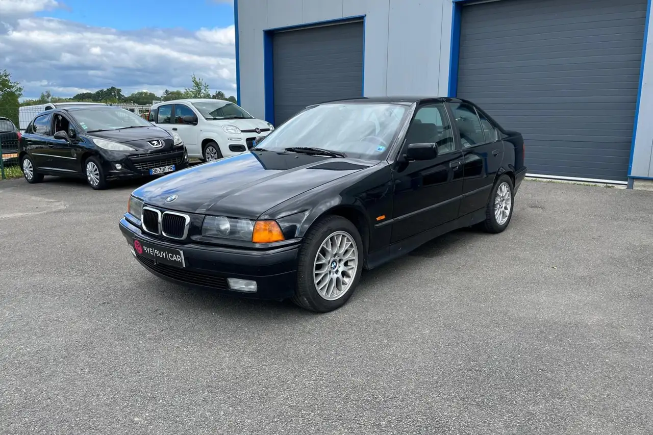 BMW 328i 328 I Worldline BERLINE E36 MANUELLE 3EME MAIN FRANCAISE CARNET 100% ORIGINE RARE GTIE 12 MOIS, foto 1