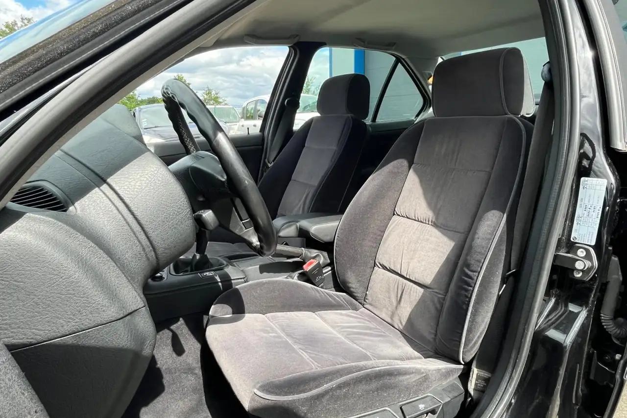 BMW 328i 328 I Worldline BERLINE E36 MANUELLE 3EME MAIN FRANCAISE CARNET 100% ORIGINE RARE GTIE 12 MOIS, foto 12