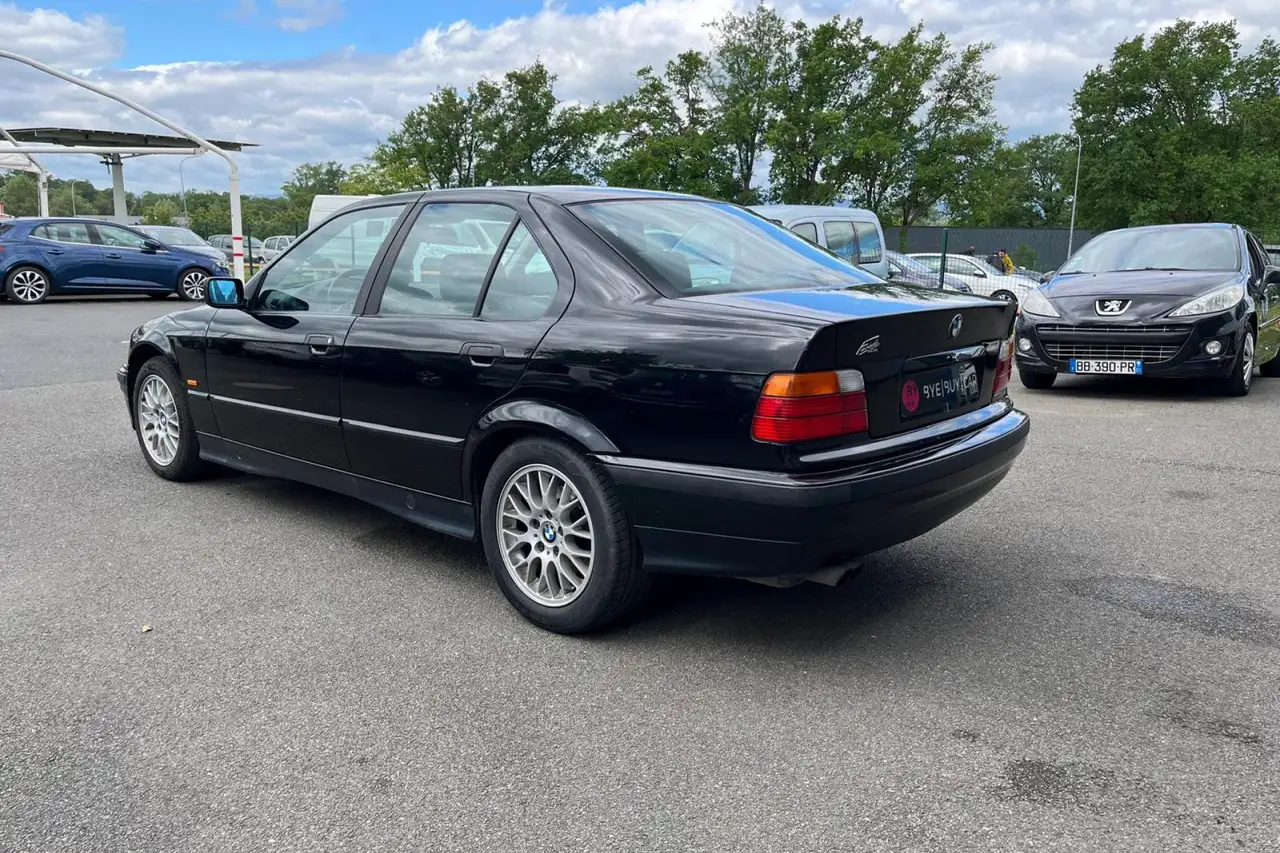 BMW 328i 328 I Worldline BERLINE E36 MANUELLE 3EME MAIN FRANCAISE CARNET 100% ORIGINE RARE GTIE 12 MOIS, foto 8