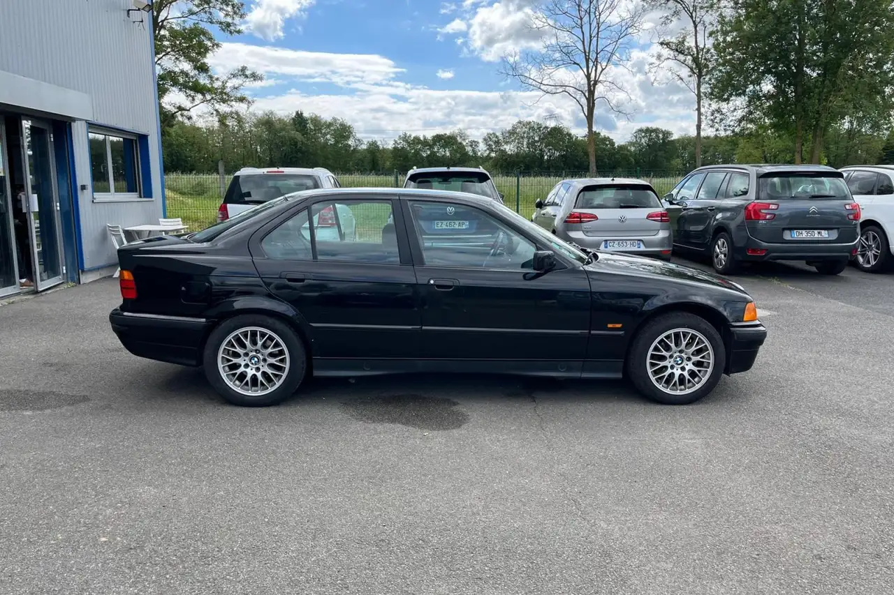 BMW 328i 328 I Worldline BERLINE E36 MANUELLE 3EME MAIN FRANCAISE CARNET 100% ORIGINE RARE GTIE 12 MOIS, foto 5