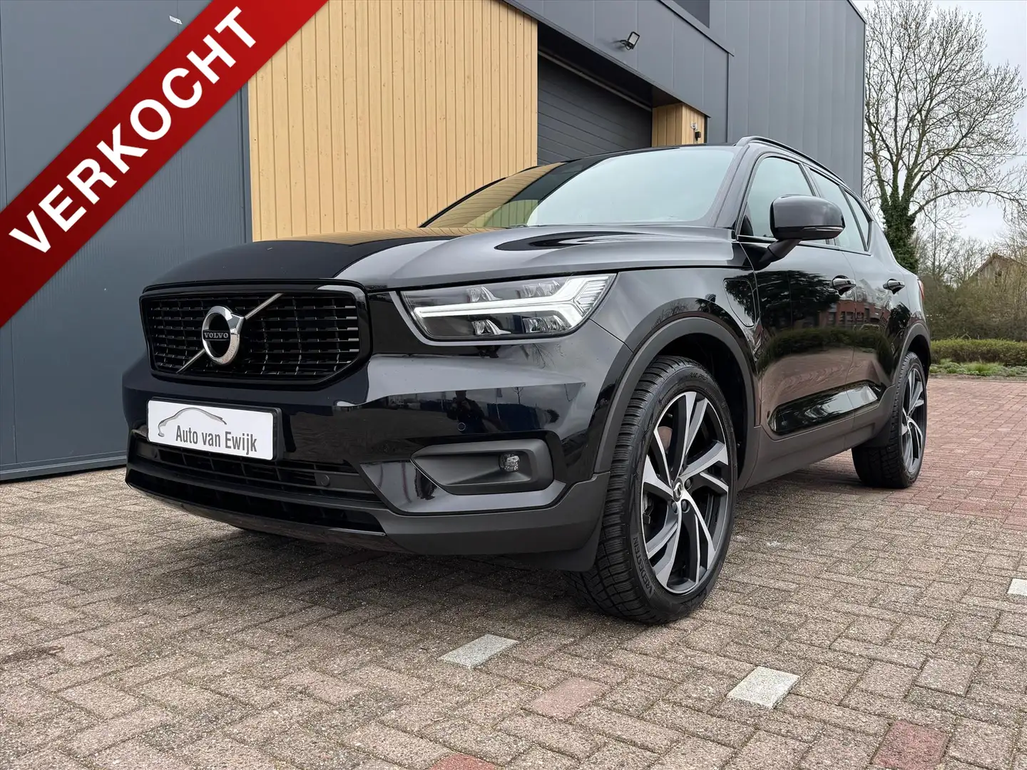 Volvo XC40 T5 R-Design | NL Auto | ACC | Camera | Carplay | K Zwart - 1