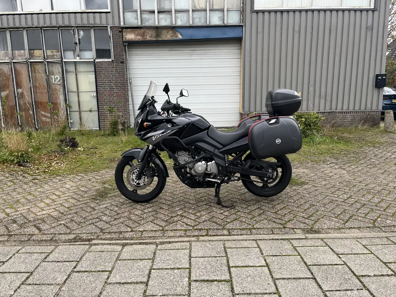 Suzuki V-Strom 650