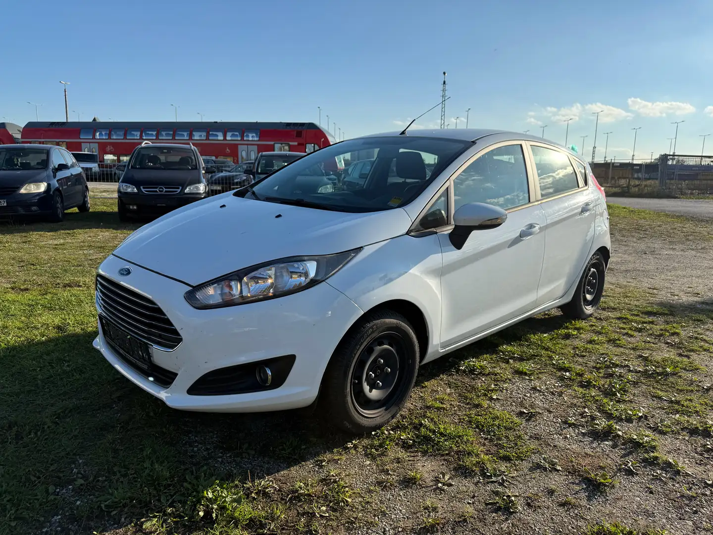 Ford Fiesta Sync Edition 1,6 Diesel Sitzh/klima/Frontsh++++ Wit - 2