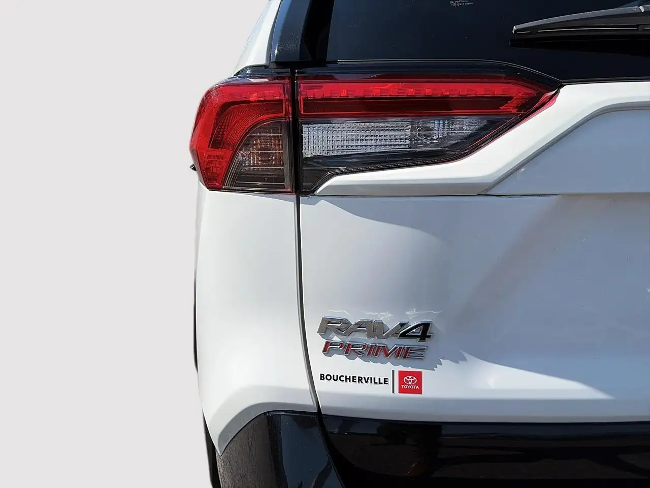 Toyota RAV 4 Prime снимка Toyota RAV 4 Prime