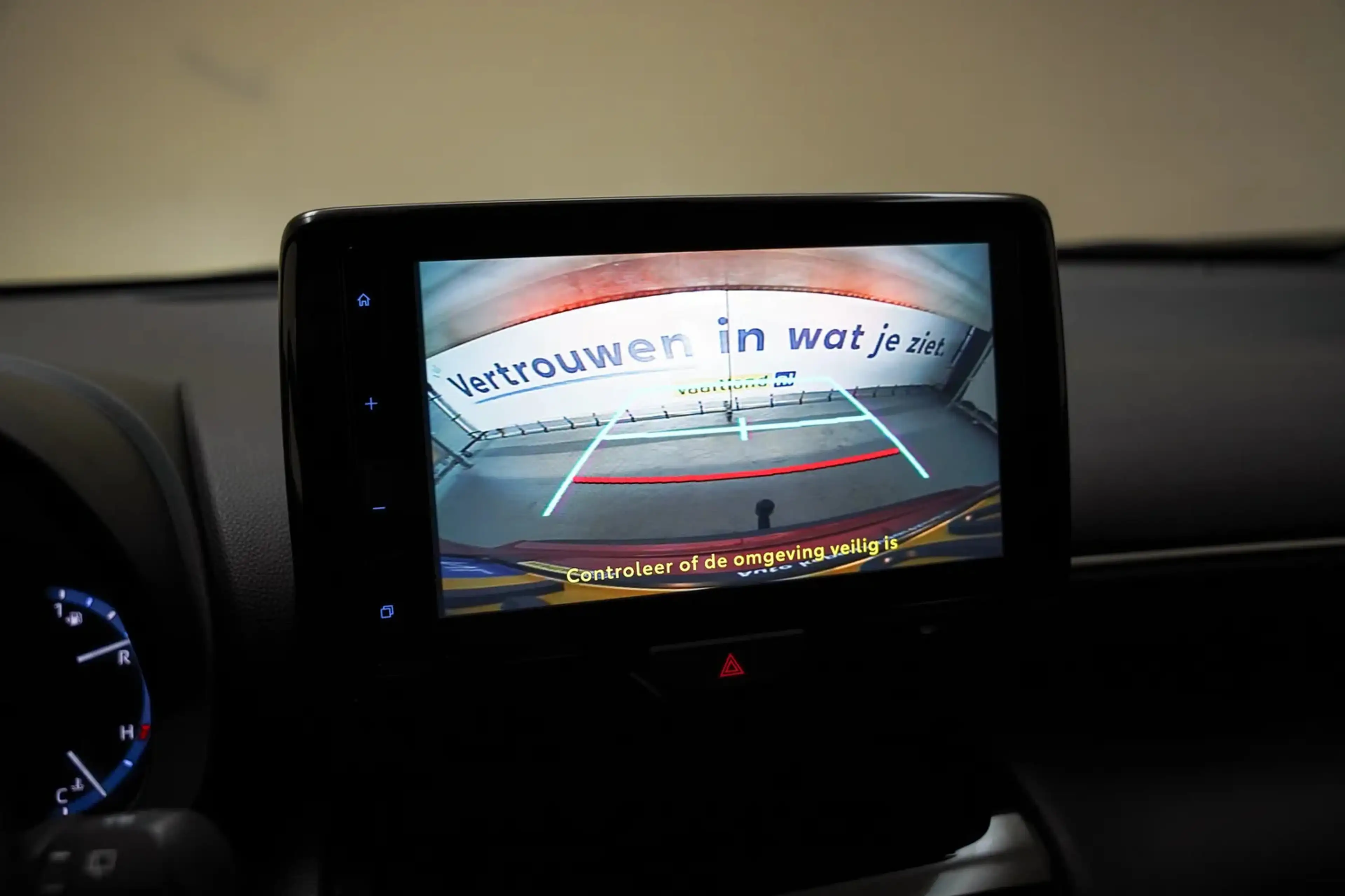 Toyota Yaris Cross 1.5 Hybrid First Edition [ Led Camera Apple CarPla — photo 8