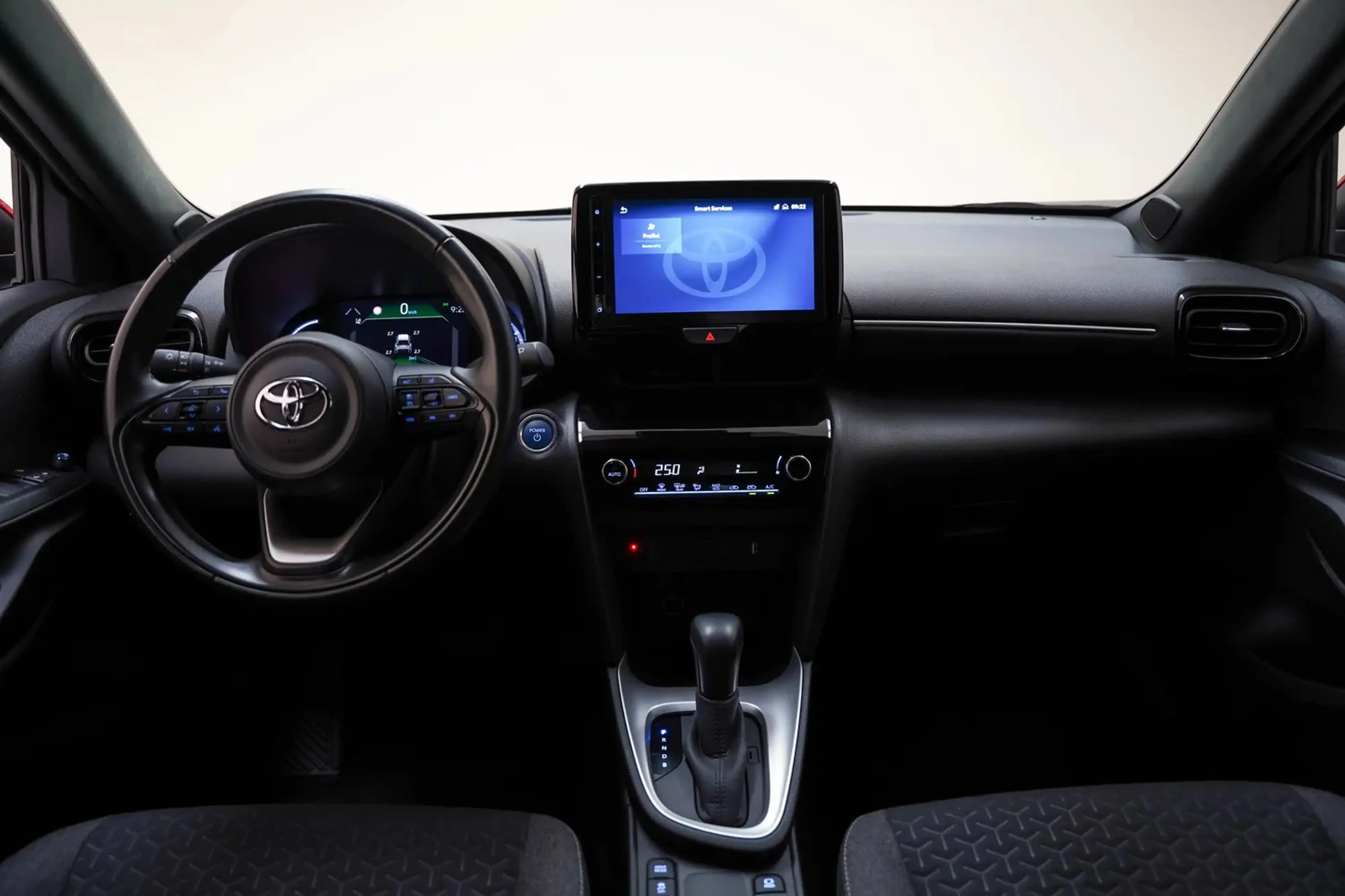 Toyota Yaris Cross 1.5 Hybrid First Edition [ Led Camera Apple CarPla — photo 4