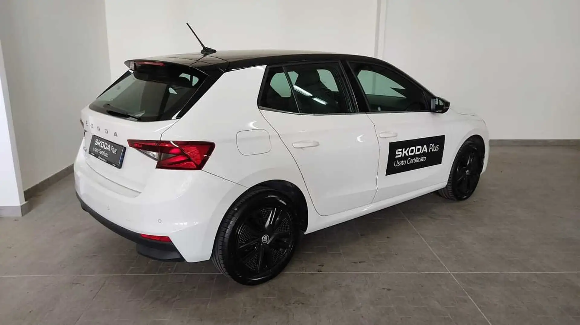 Skoda Fabia 4ª serie 1.0 MPI EVO 80 CV Style Bianco - 2