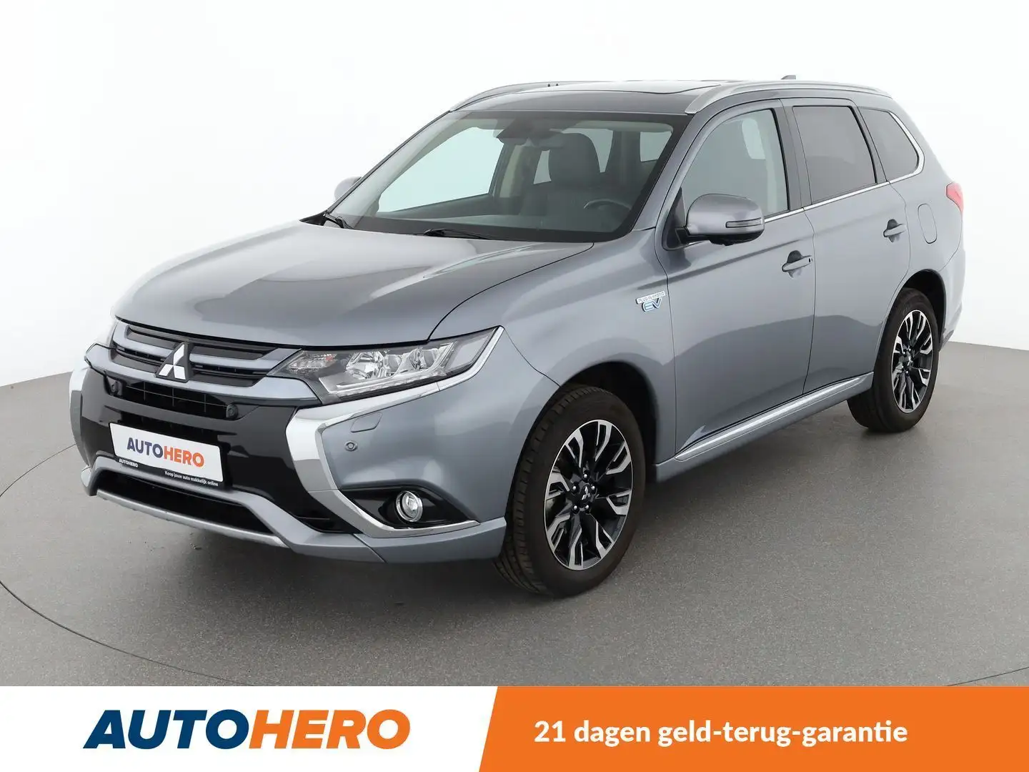 Mitsubishi Outlander 2.0 PHEV Top 4WD Gri - 1